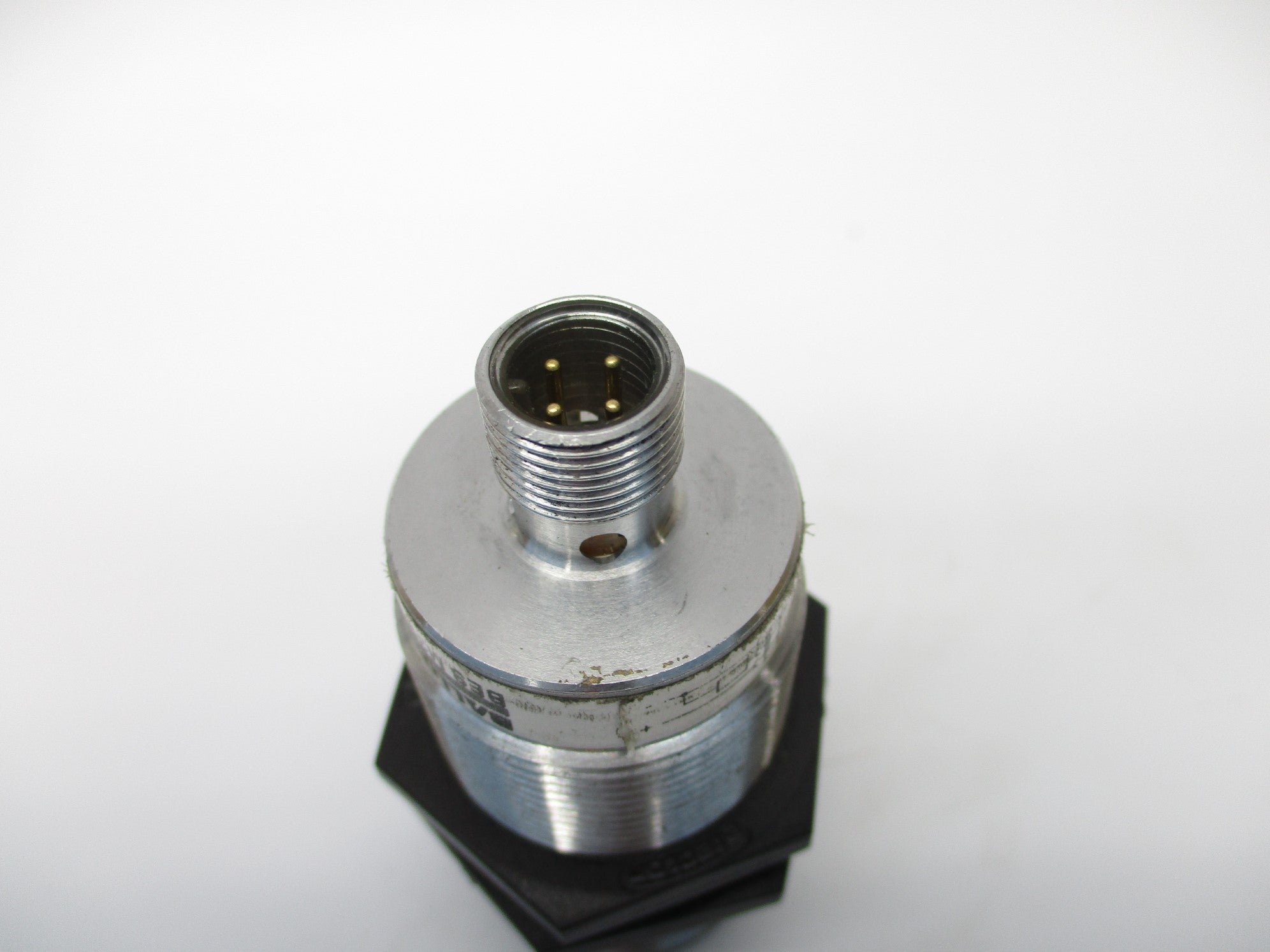 BALLUFF BESM30MI1-POC22B-S04G NSNP