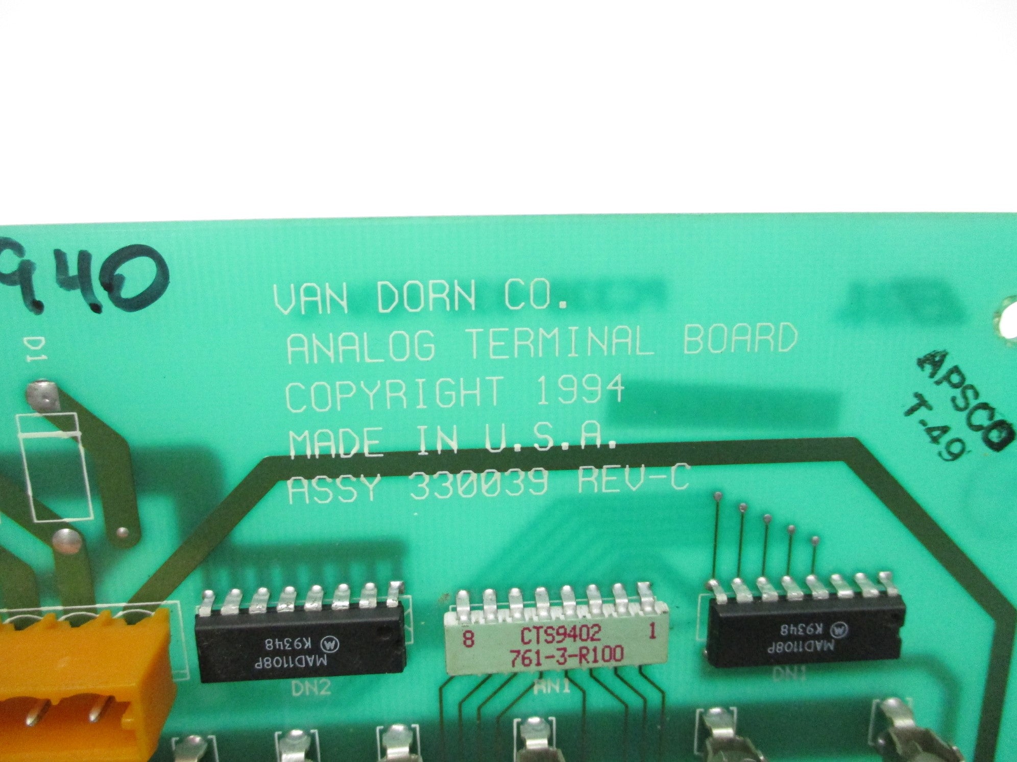 VAN DORN 330039 REV. C UNMP