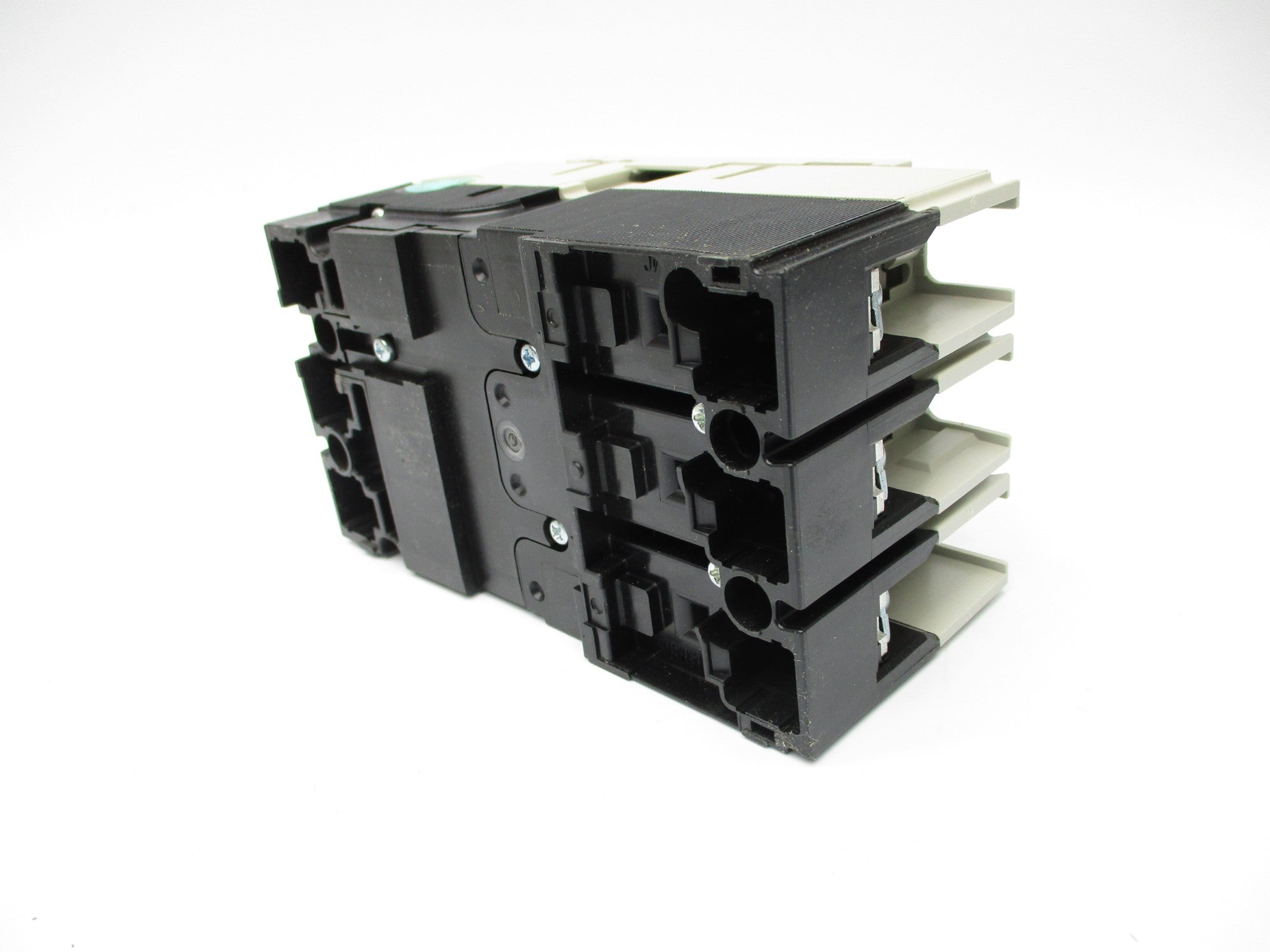 MITSUBISHI NF32-SV3P32A 32A 600V NSMP