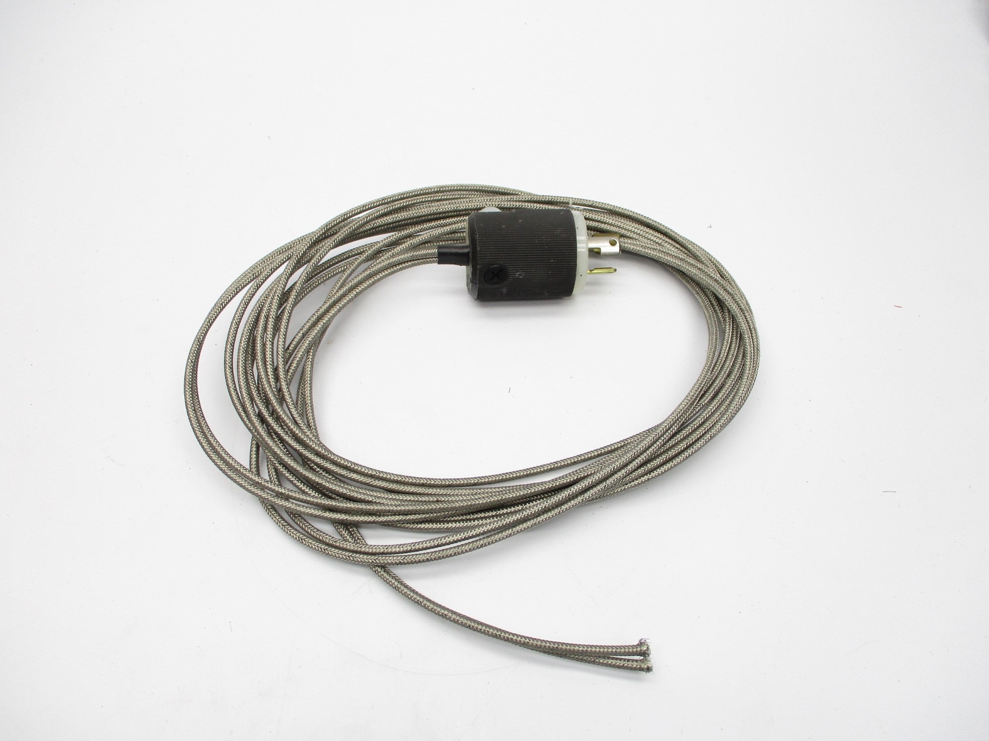 HUBBELL HBL4720C (AS PICTURED) NSNP