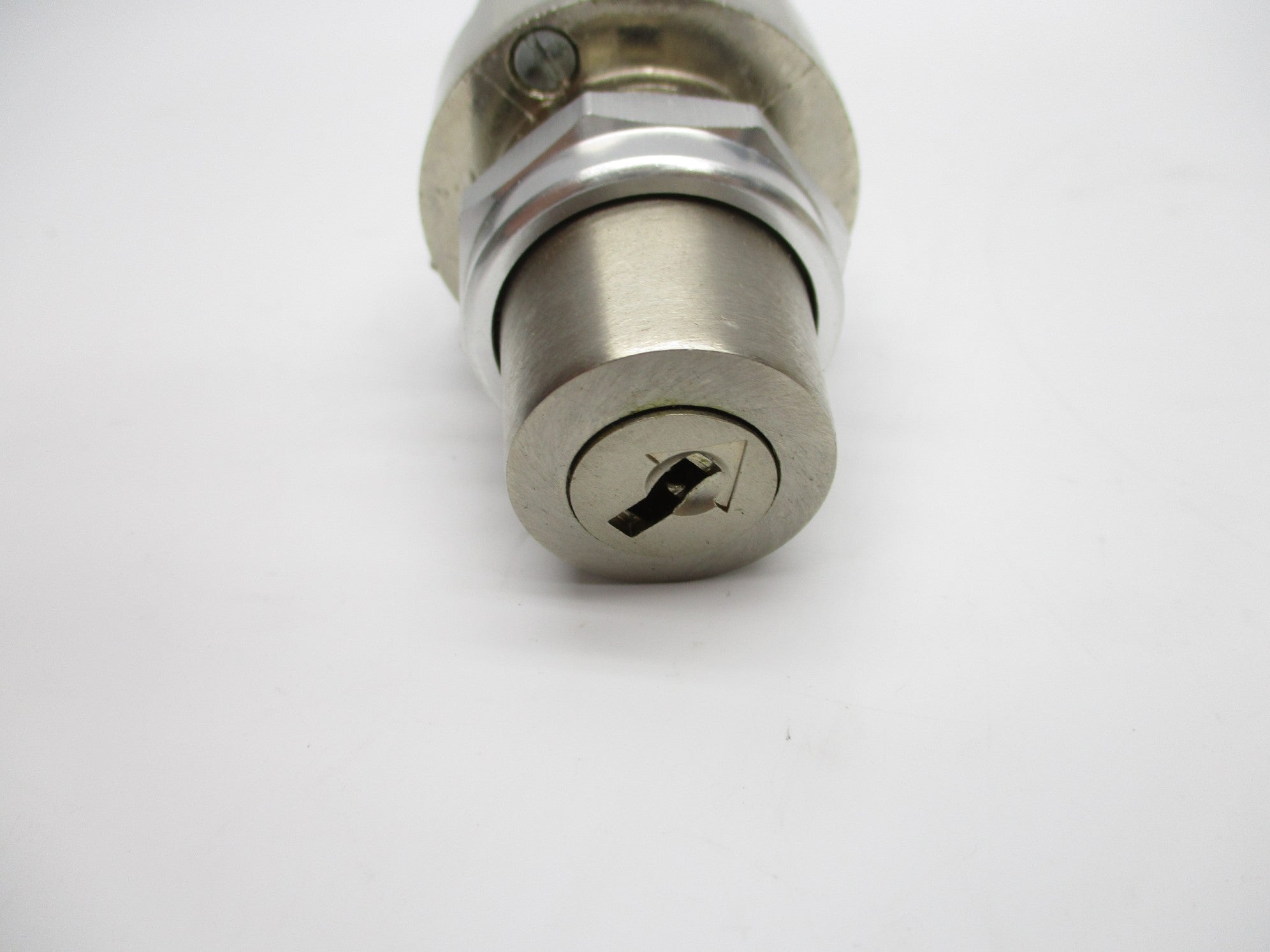ALLEN BRADLEY 800T-H33A SER. T (NO KEY) NSNP