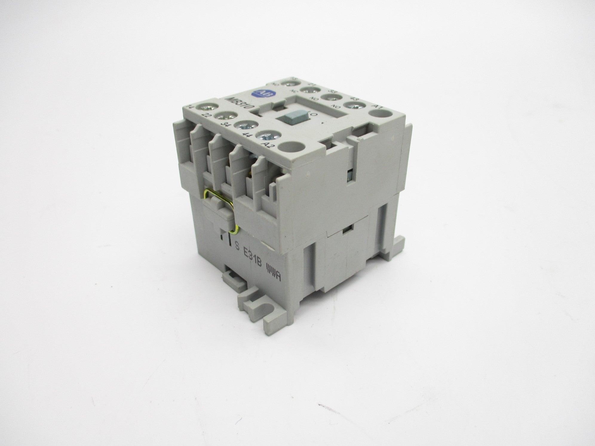 INDUSTRIAL SPARE PART 700-MB310D SER. A 110/120V 10A NSNP