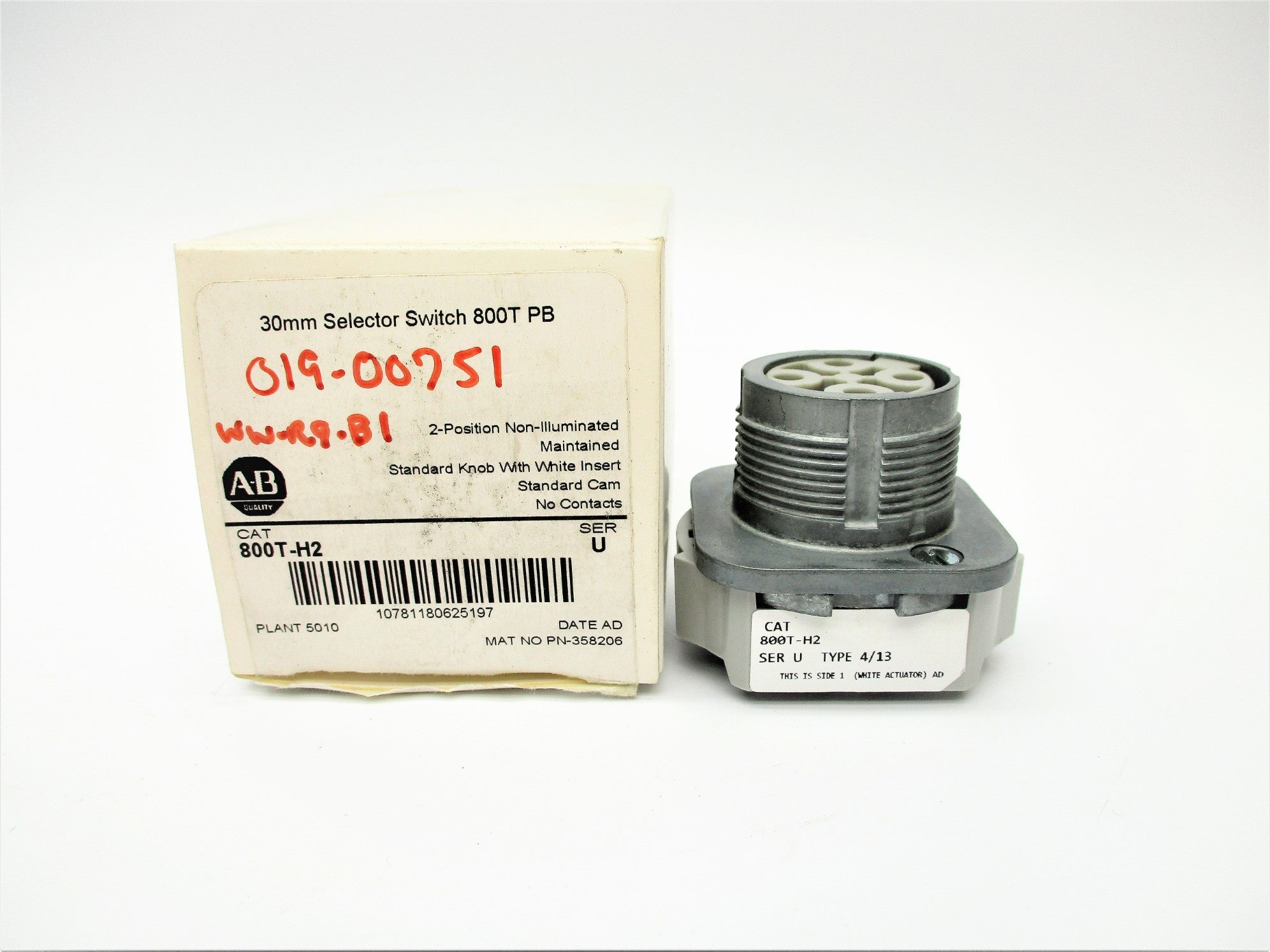 ALLEN BRADLEY 800T-H2 SER. U (WH) NSMP