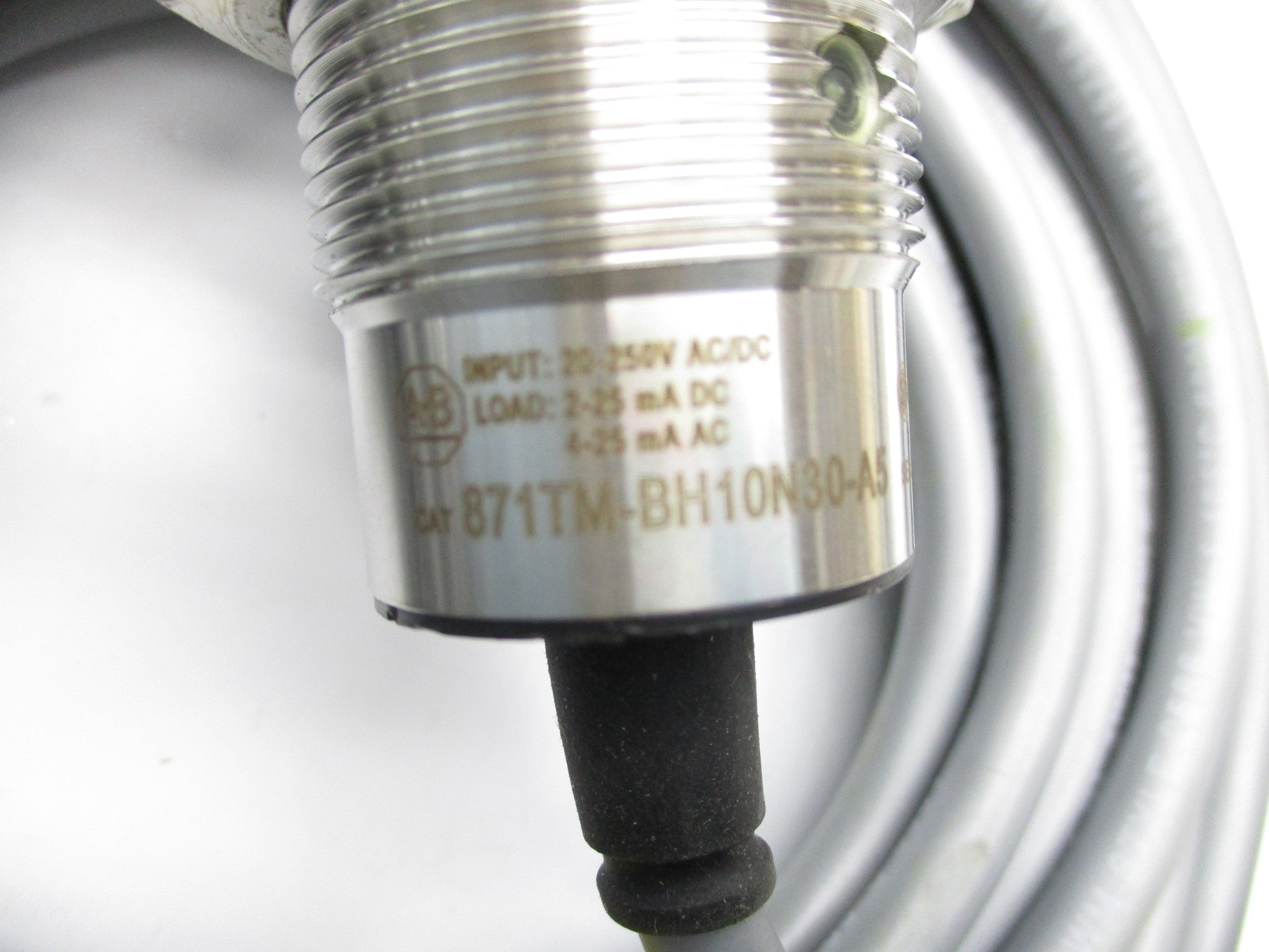 INDUSTRIAL SPARE PART 871TM-BH10N30-A5 SER. A NSNP