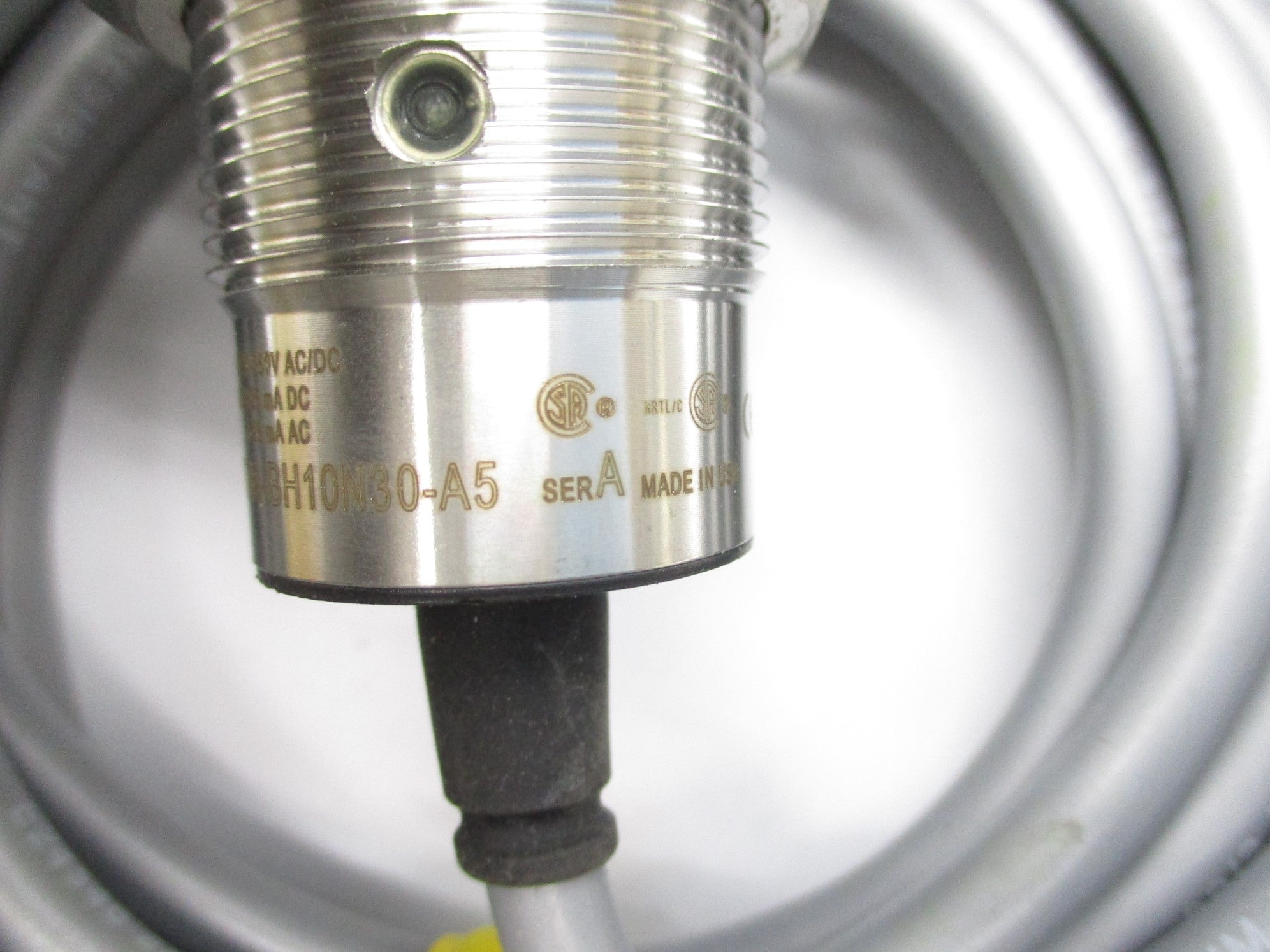 INDUSTRIAL SPARE PART 871TM-BH10N30-A5 SER. A NSNP
