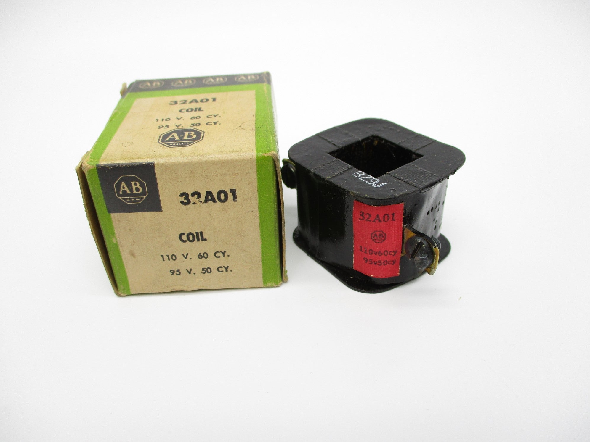 INDUSTRIAL SPARE PART 32A01 95/110V (BK/GR) NSMP