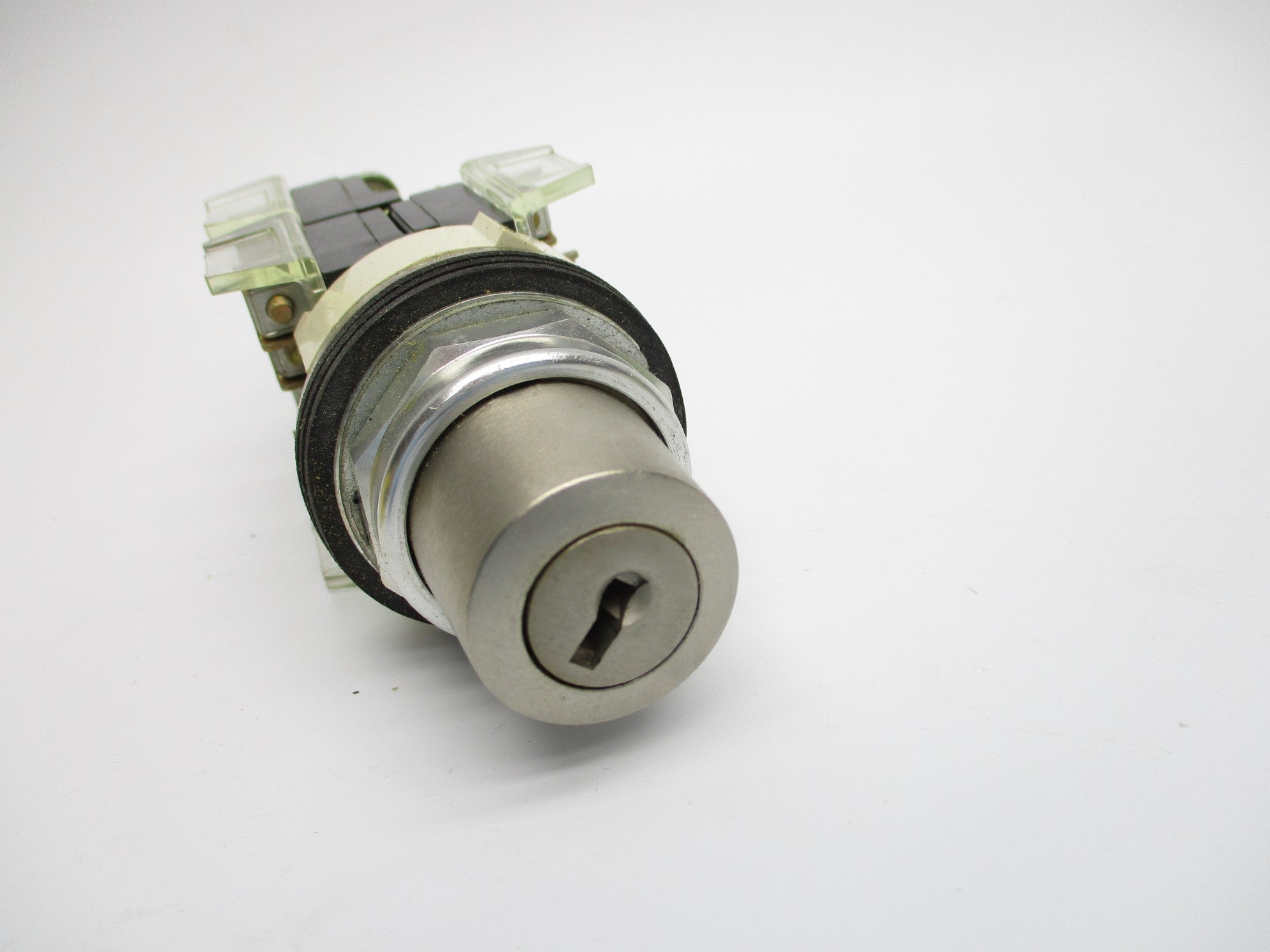INDUSTRIAL SPARE PART 800T-J44KC7BH SER. N (NO KEY) (BK/YL) NSMP