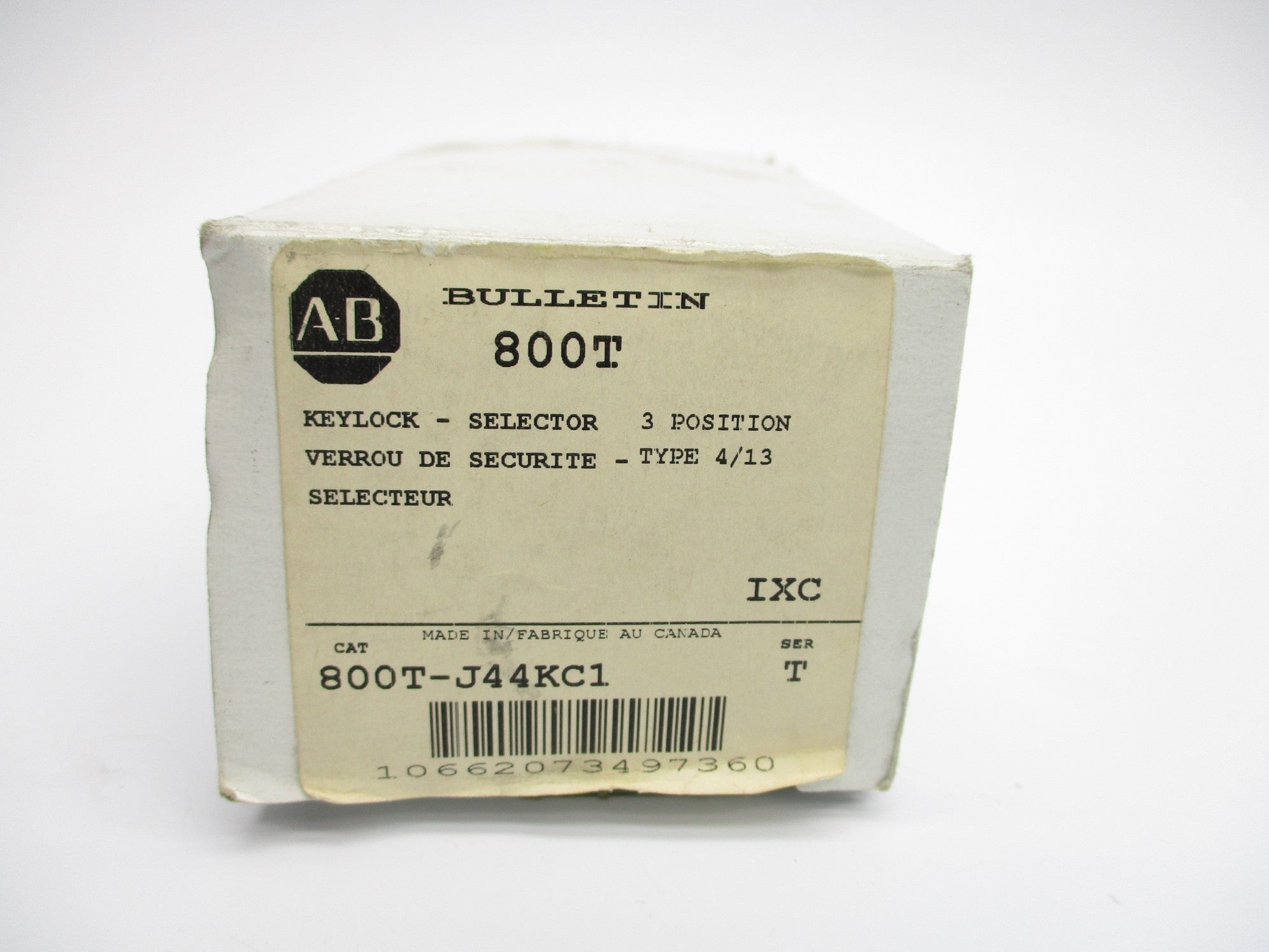 ALLEN BRADLEY 800T-J44KC1 SER. T (WH) NSMP