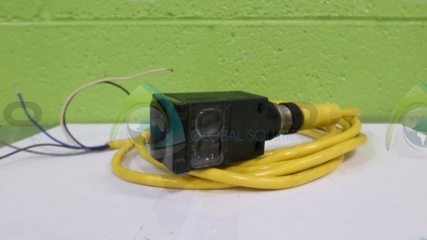 ALLEN BRADLEY 889N-F5AE-12F PHOTOSWITCH *USED*