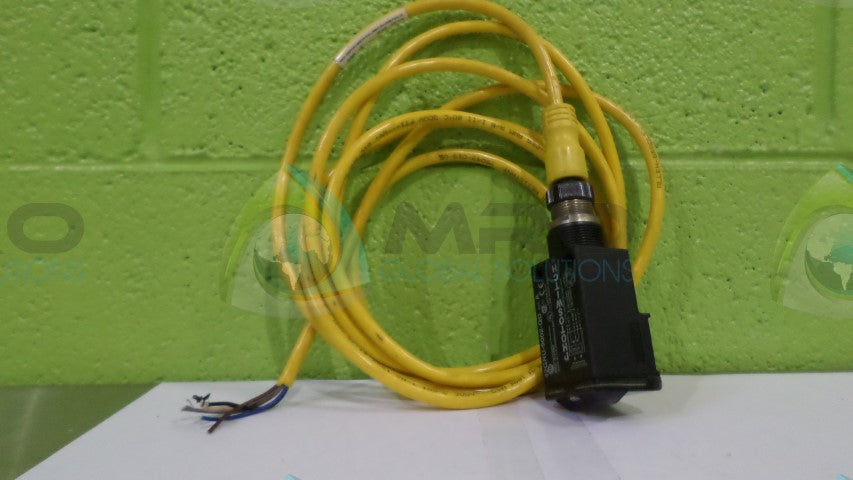 ALLEN BRADLEY 889N-F5AE-12F PHOTOSWITCH *USED*