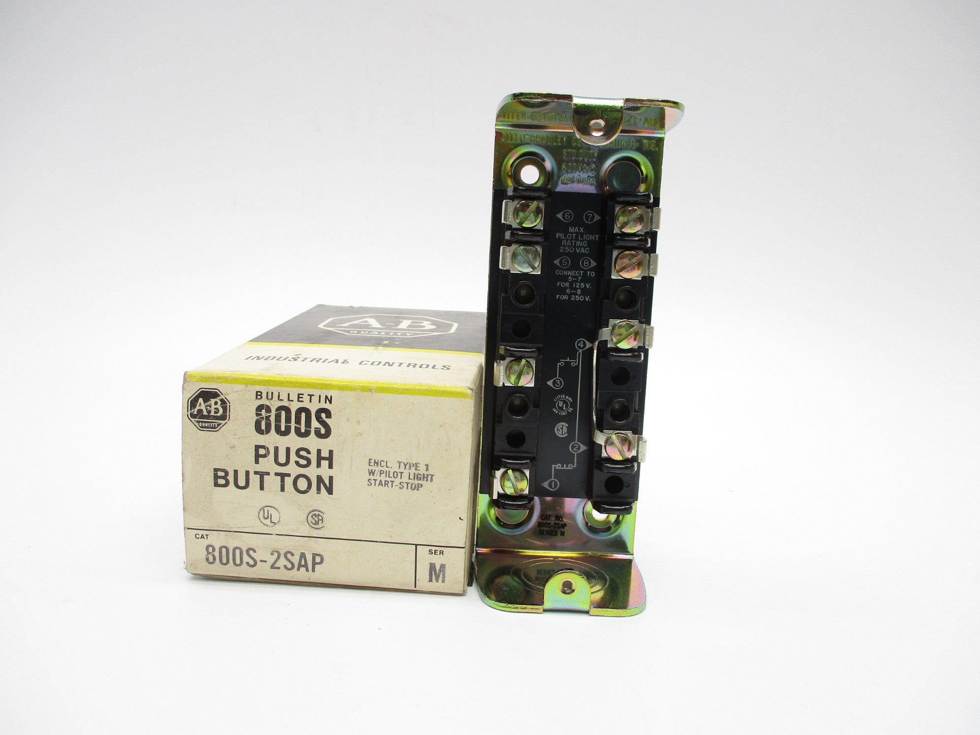INDUSTRIAL SPARE PART 800S-2SAP SER. M 600VAC (BK/YL) NSMP
