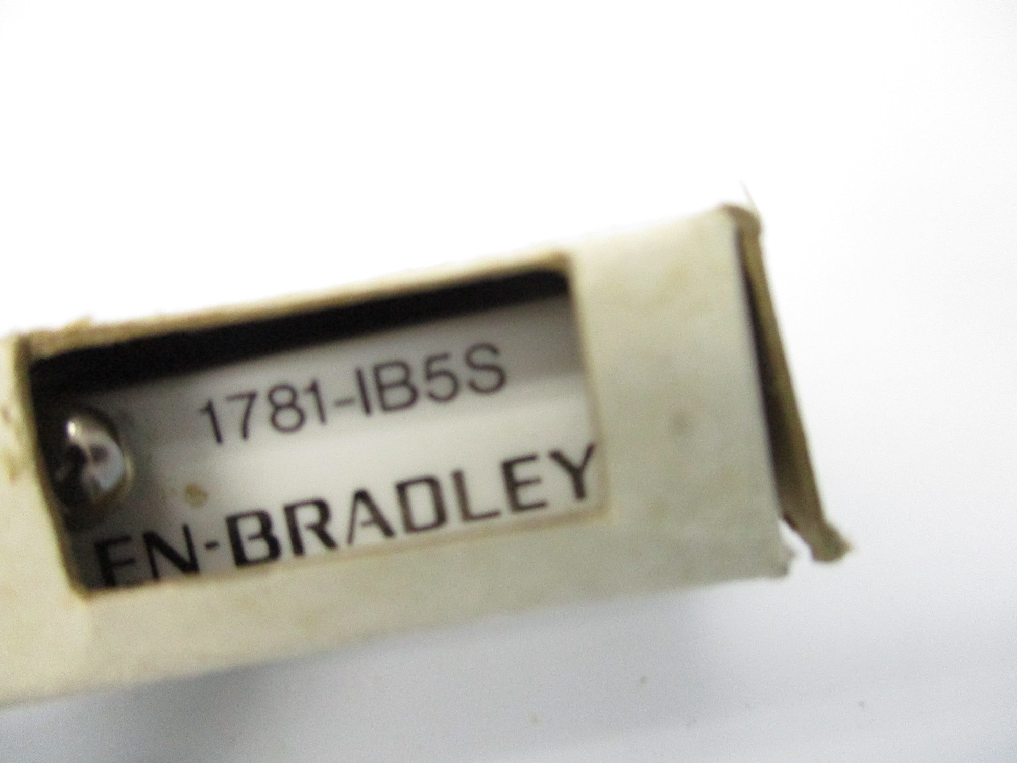 ALLEN BRADLEY 1781-IB5S NSMP