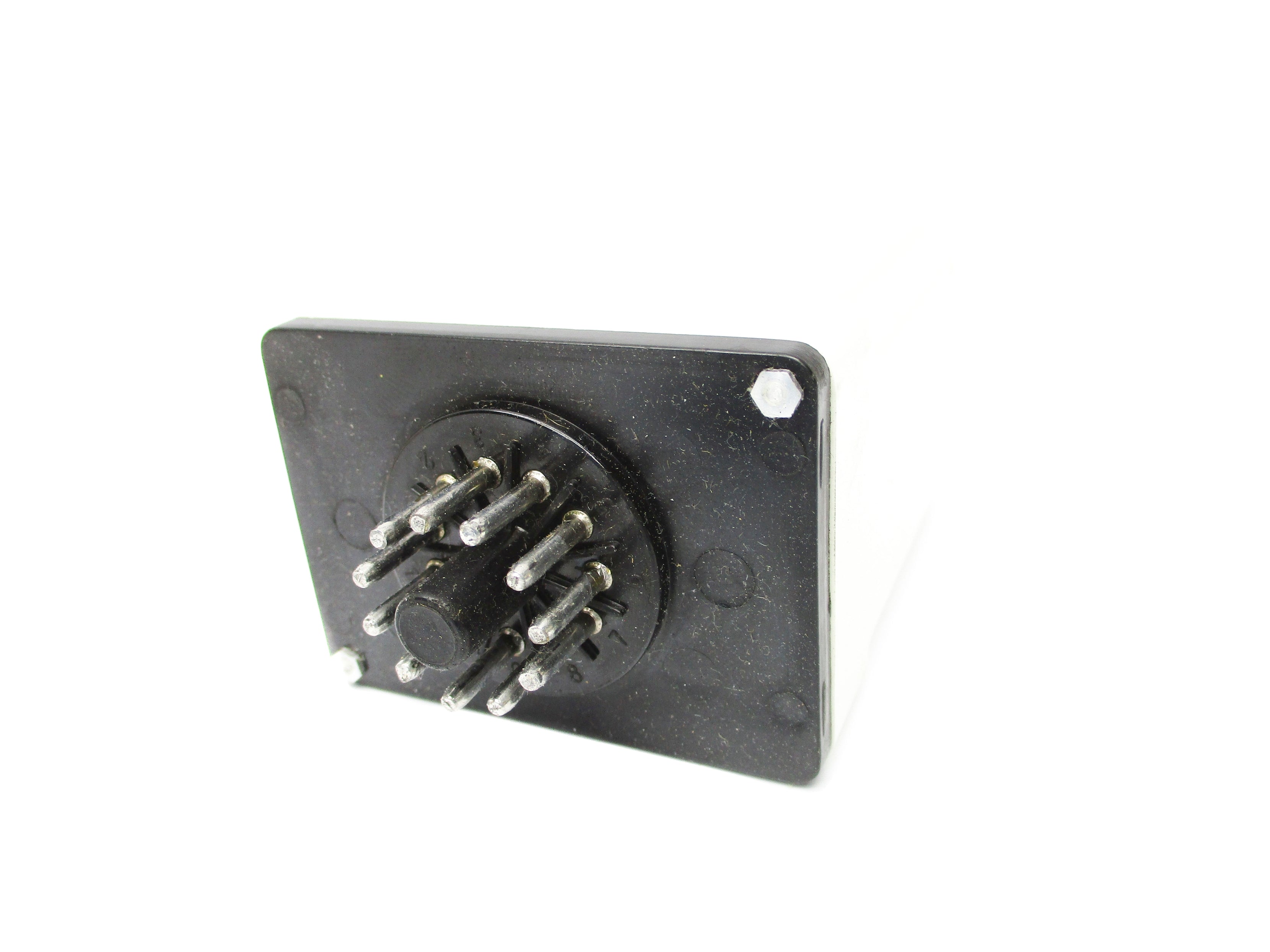 INDUSTRIAL SPARE PART 700-HT22BA1 SER. A 120VAC 10A 1.0-180S (WH) NSMP
