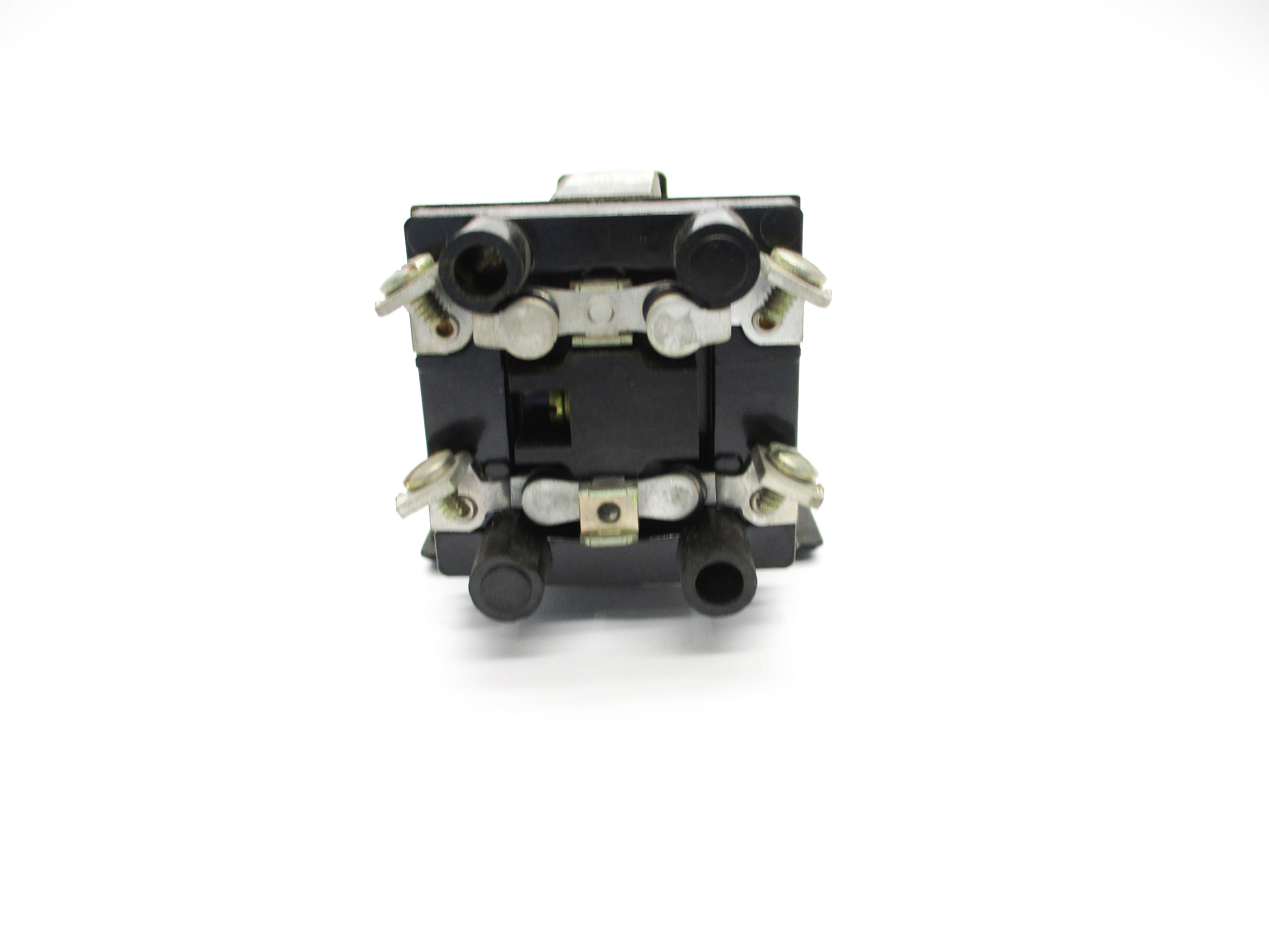 INDUSTRIAL SPARE PART 700-C110A1 SER. B 110/120V NSNP