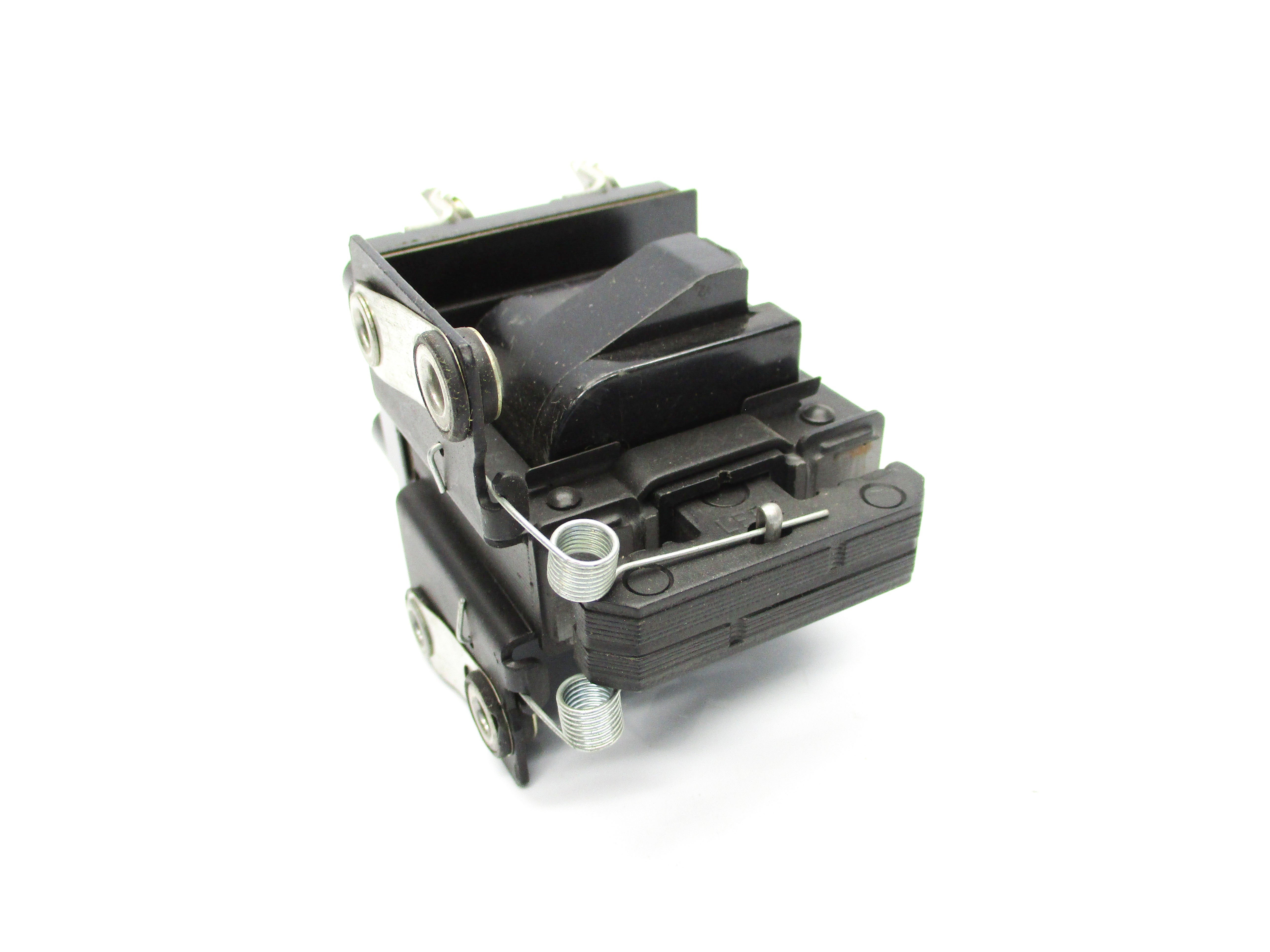 INDUSTRIAL SPARE PART 700-C110A1 SER. B 110/120V NSNP