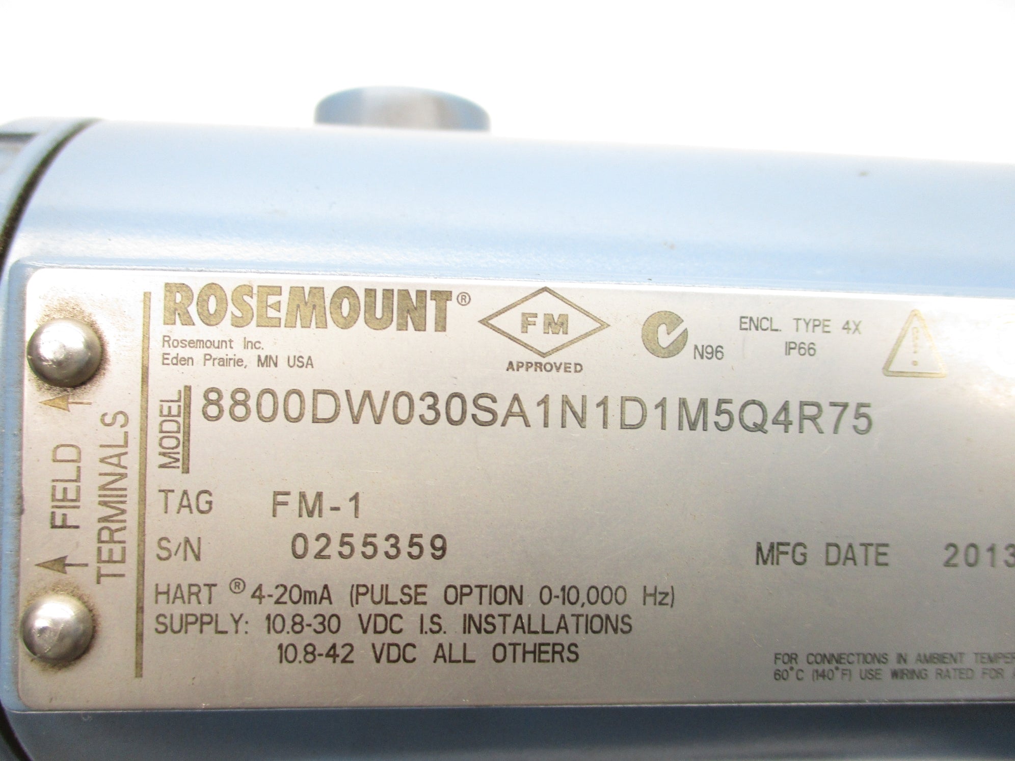 ROSEMOUNT 8800DW030SA1N1D1M5Q4R75 UNMP