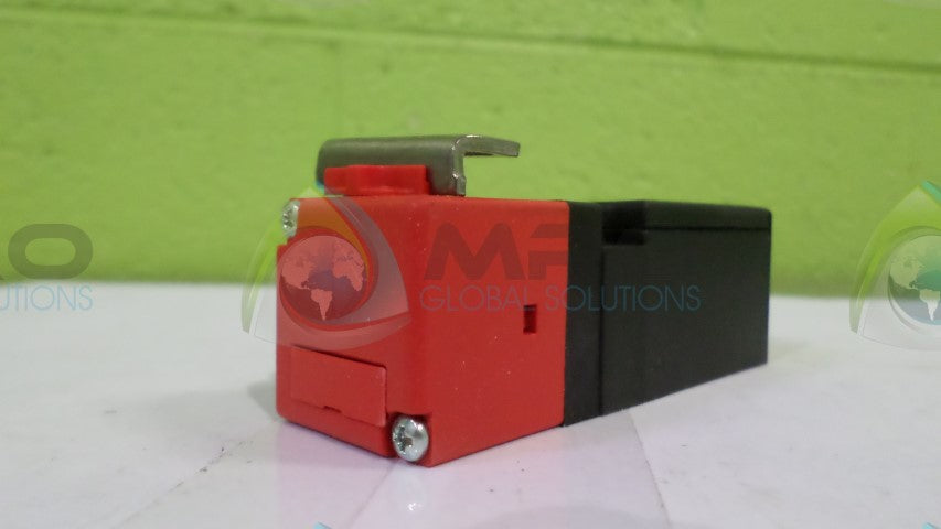 ACI FR-693-D1 SAFETY SWITCH *NEW IN BOX*