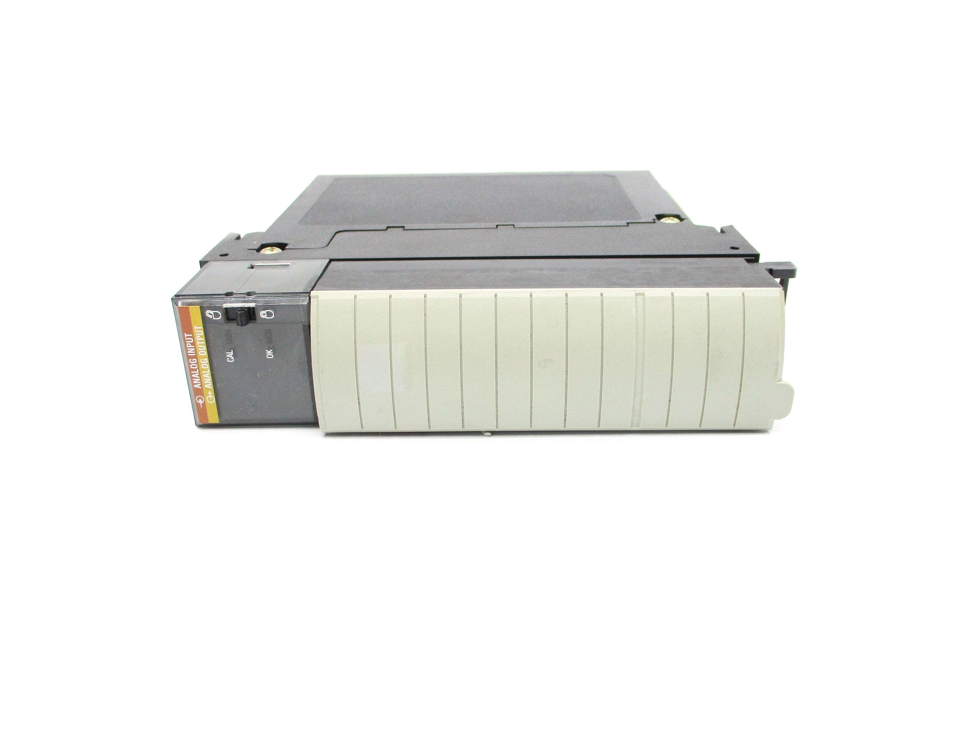 ALLEN BRADLEY 1756-IF4FX0F2F SER. A F/W 1.4 UNMP