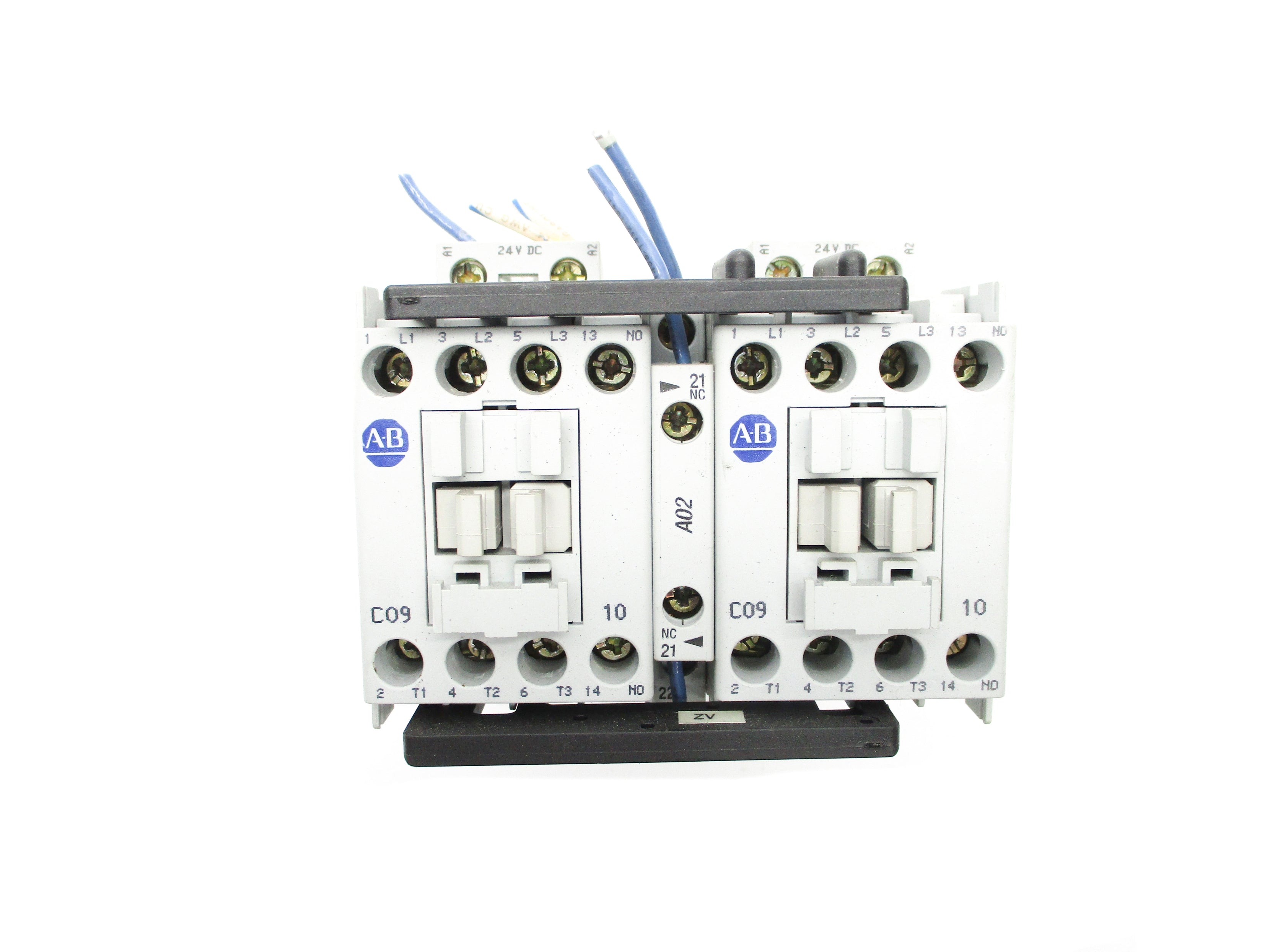 ALLEN BRADLEY 104-C09ZJ22 SER. A 24VDC UNMP