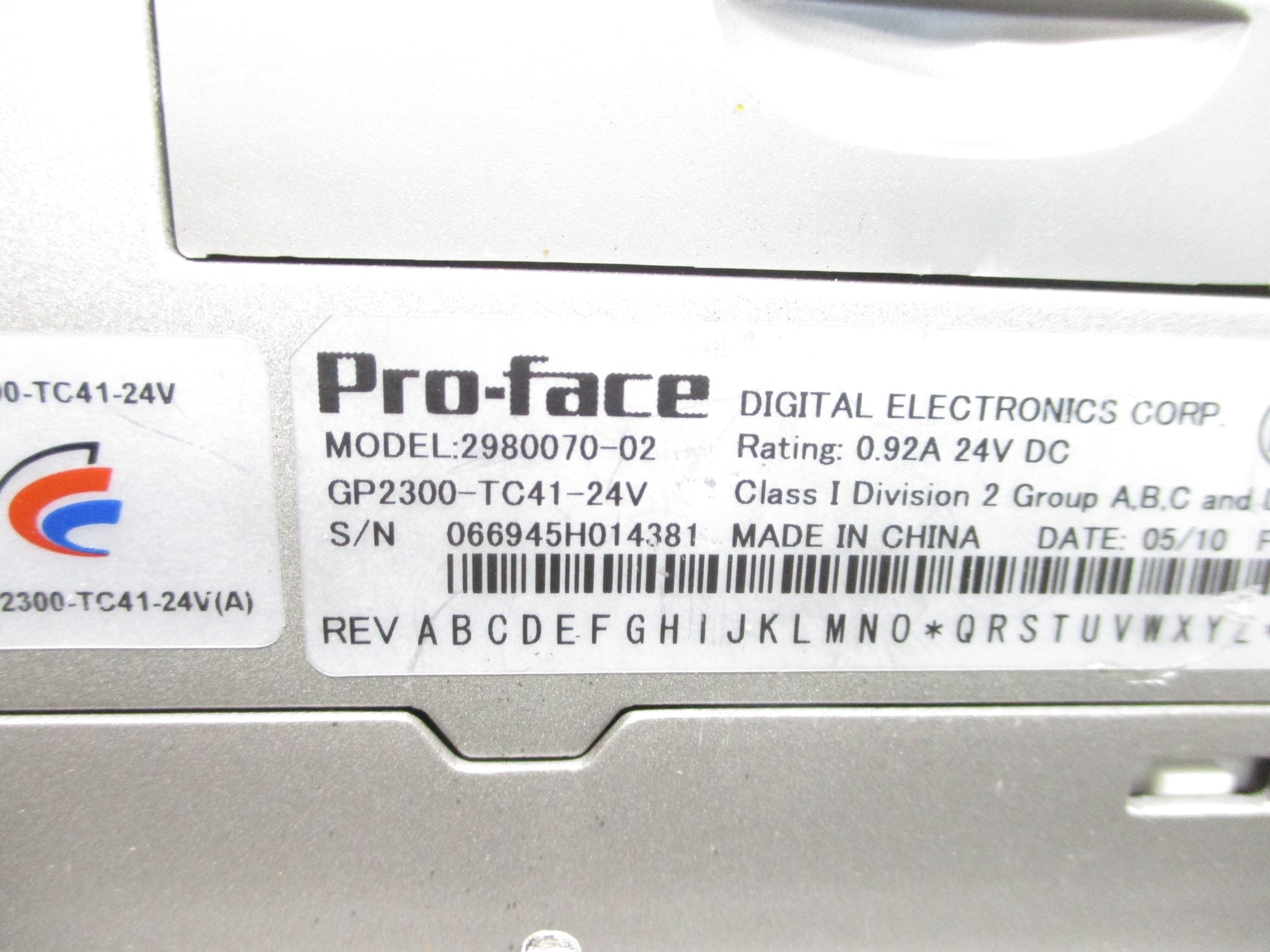 PRO-FACE GP2300-TC41-24V 2980070-02 UNMP