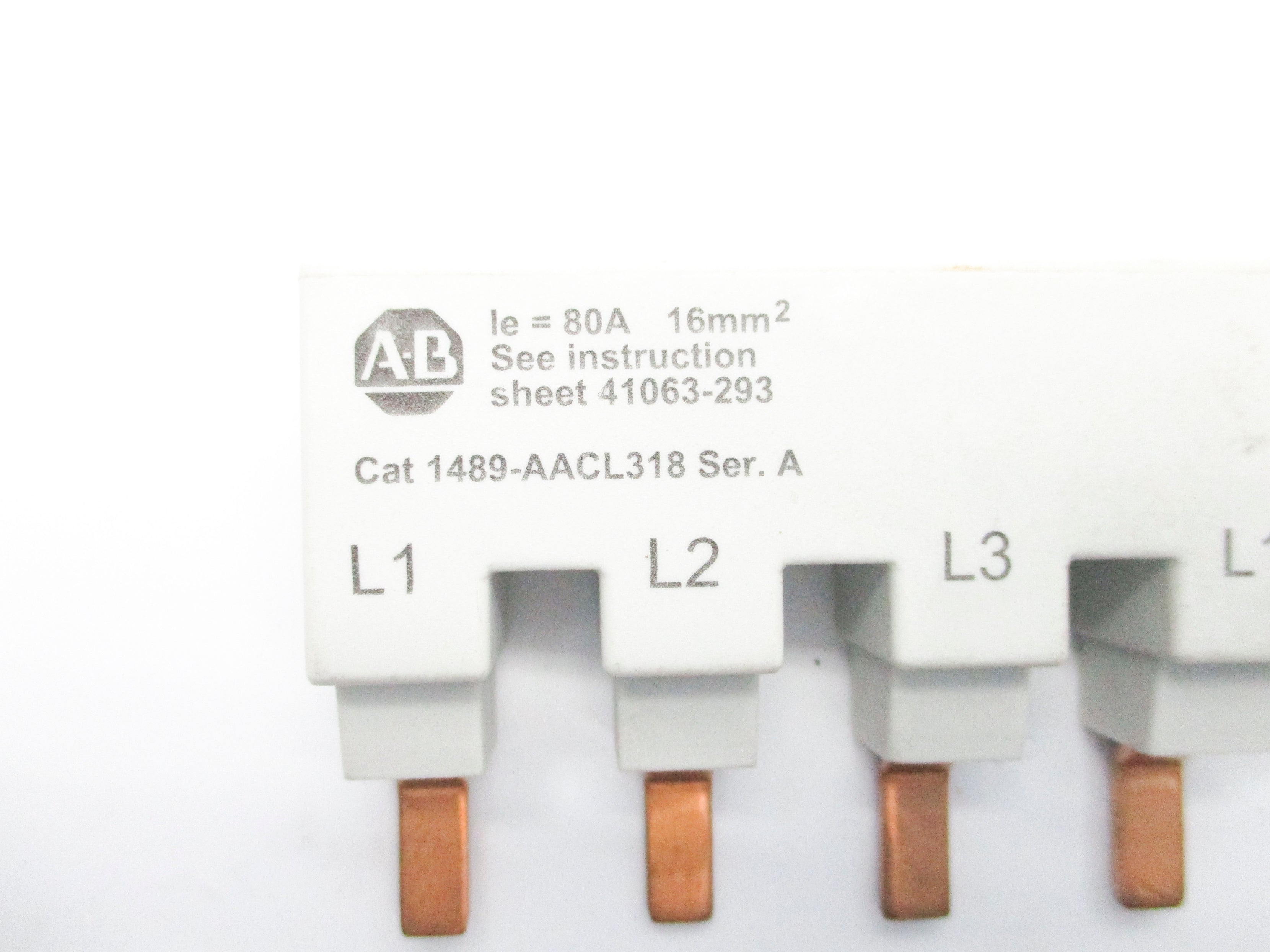 ALLEN BRADLEY 1489-AACL318 SER. A NSNP