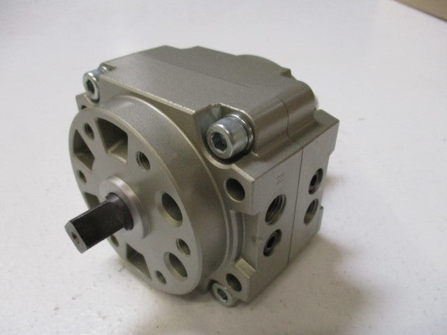 SMC CRB1BW80-90S-XN ROTARY ACTUATOR *NEW IN BOX*
