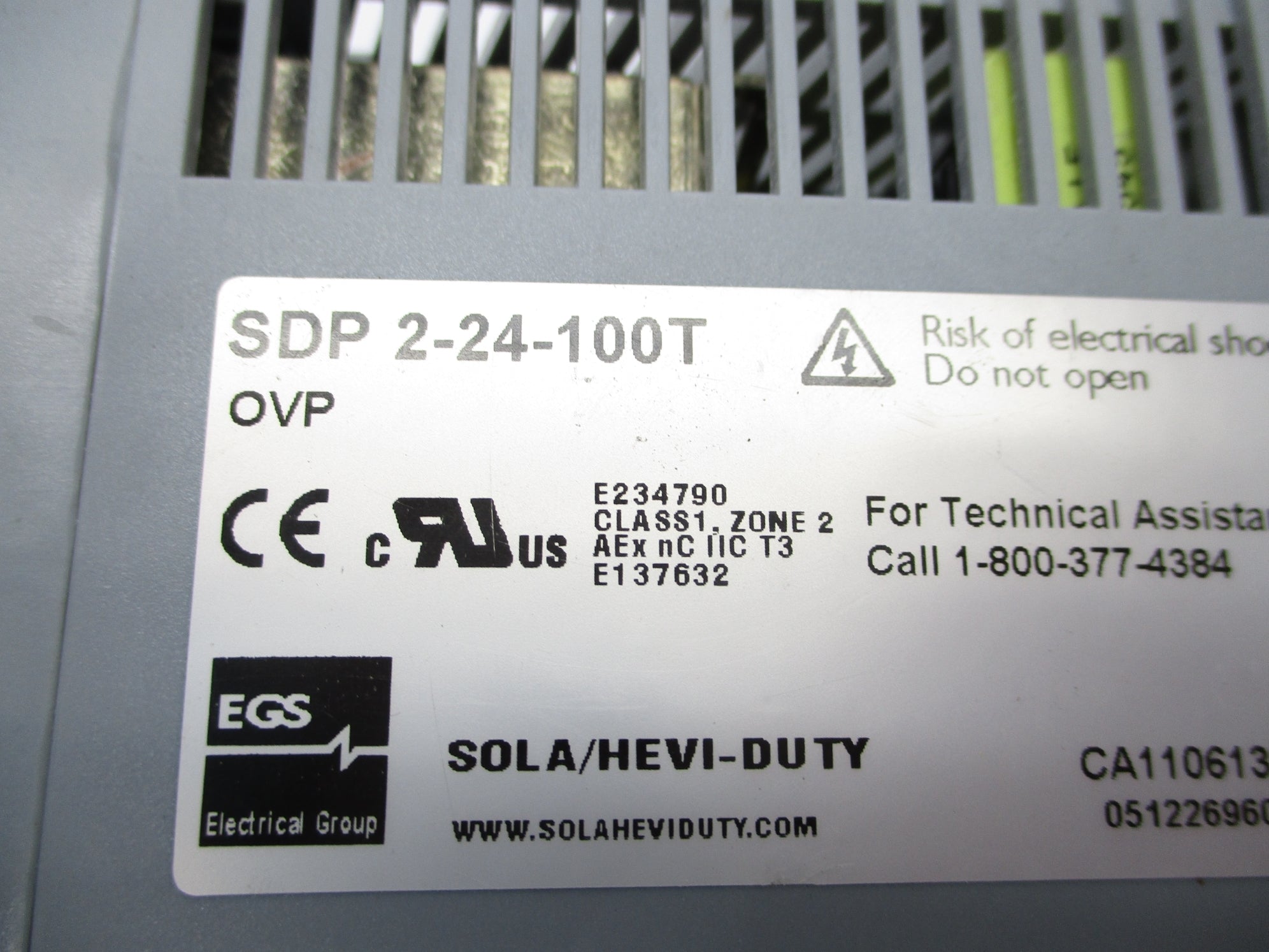 SOLA SDP2-24-100T NSNP