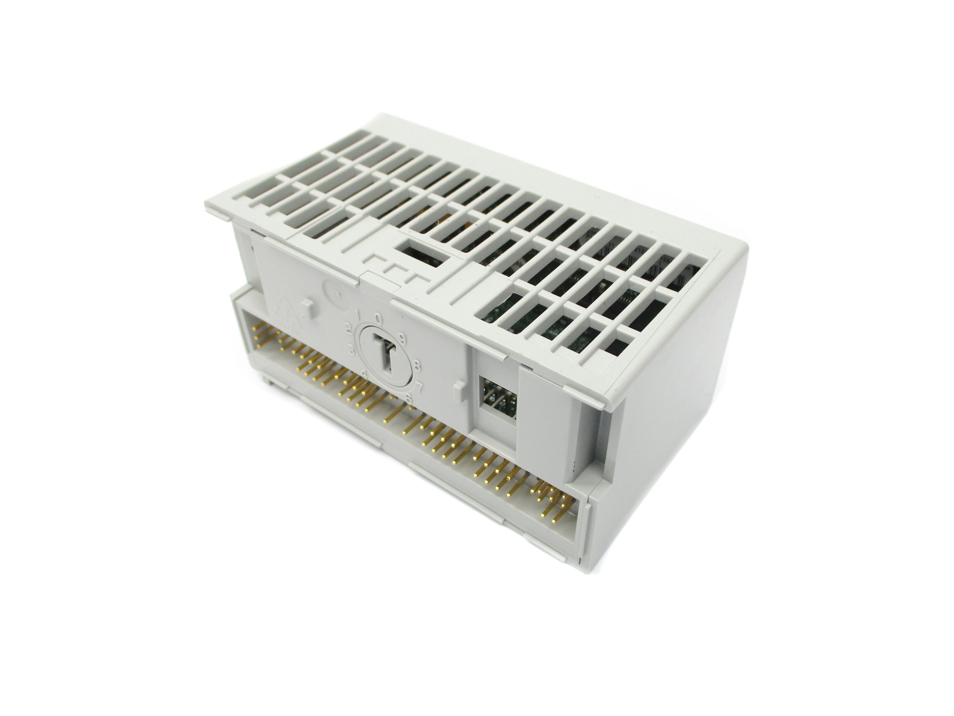 ALLEN BRADLEY 1794-IE8XOE4 SER. A F/W A UNMP