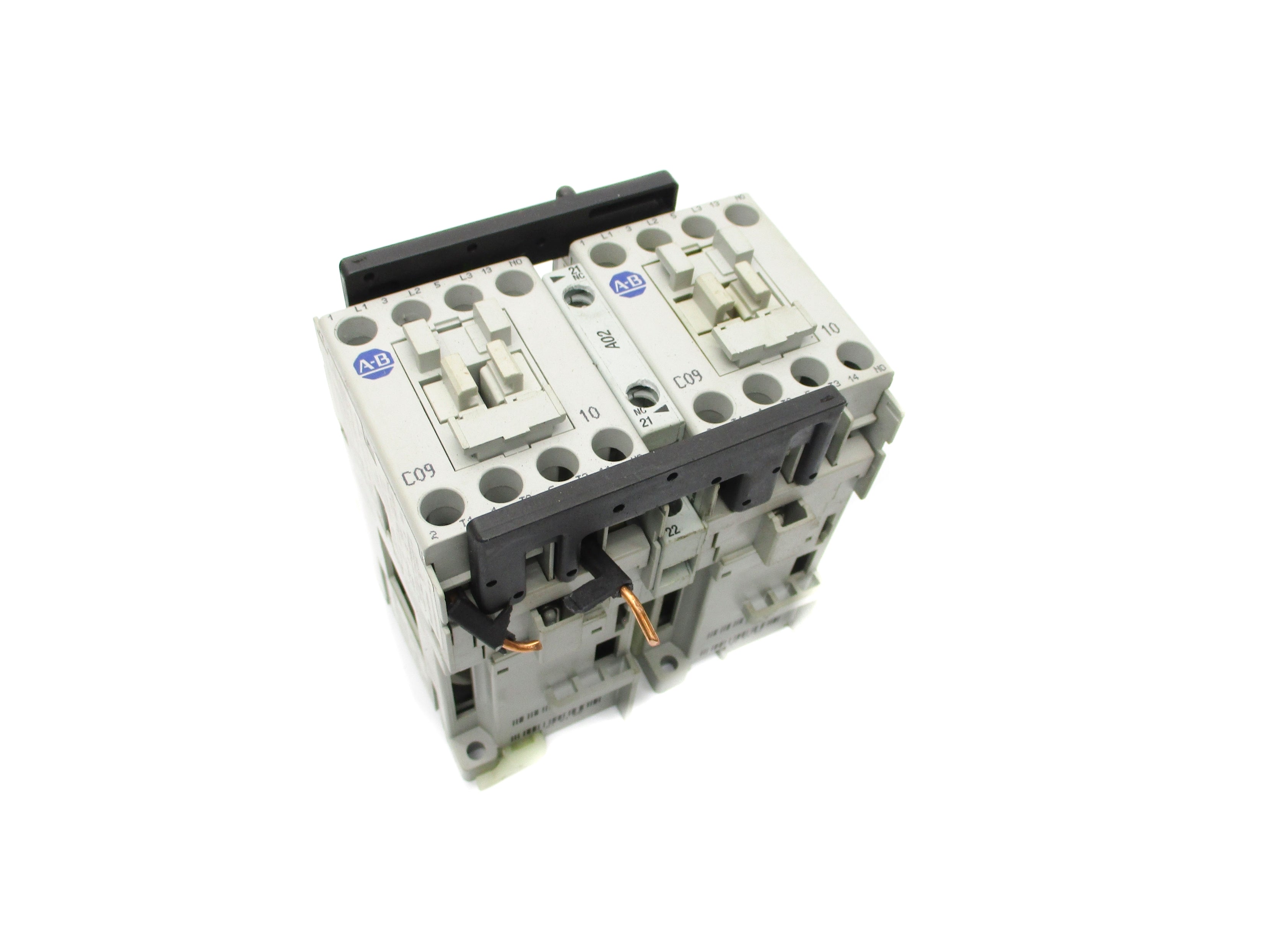 ALLEN BRADLEY 104-C09ZJ22 SER. B 24VDC UNMP