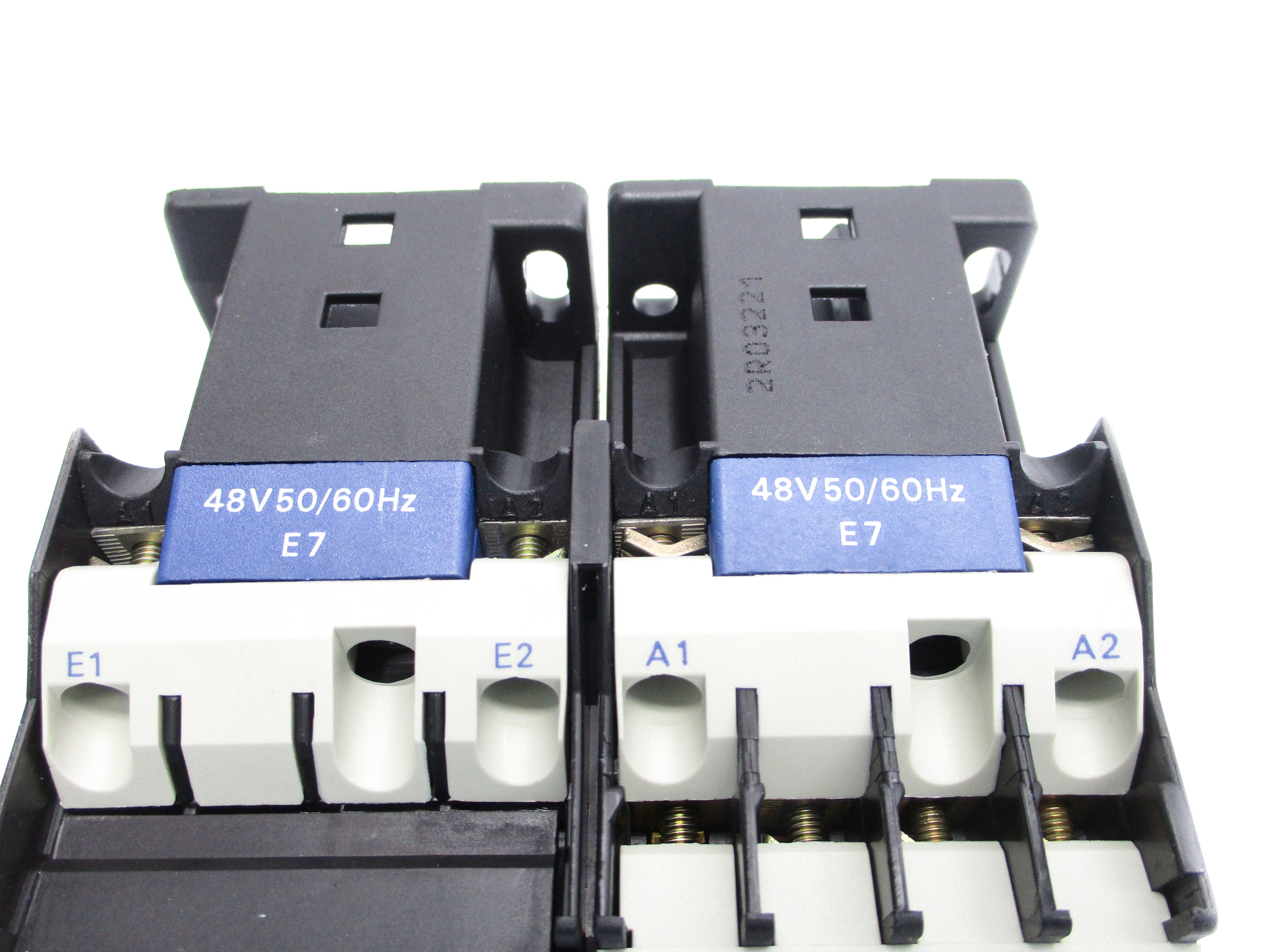 TELEMECANIQUE CA2DK22E7 48V NSNP