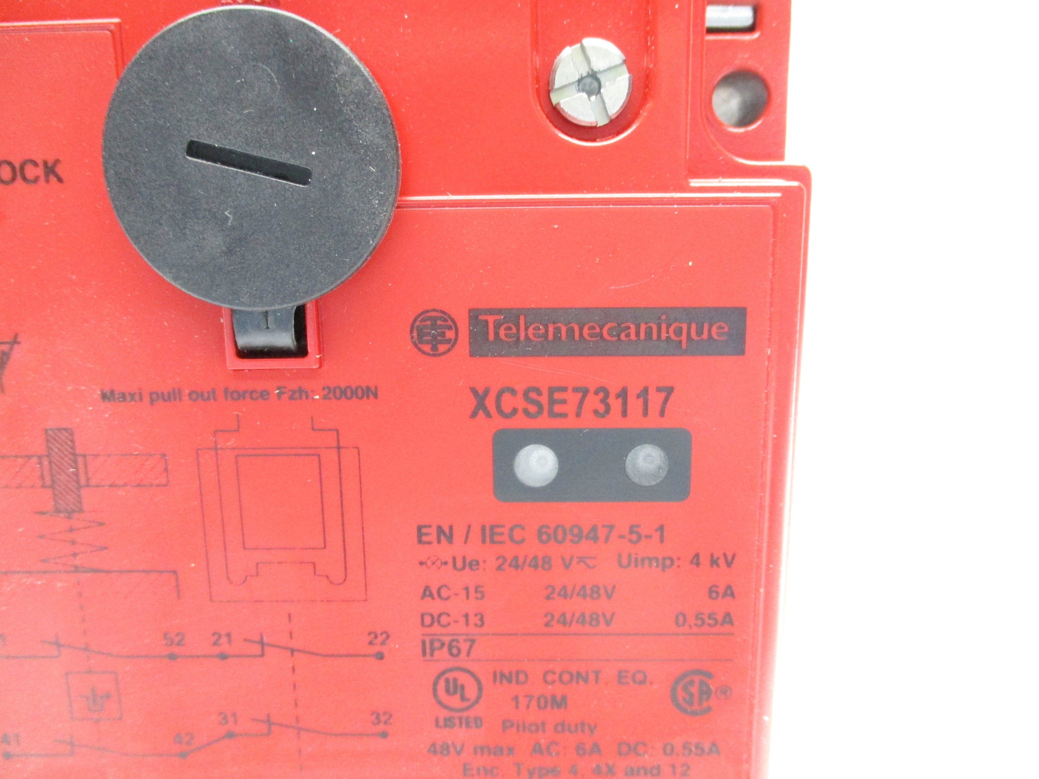 TELEMECANIQUE XCSE73117 NSNP