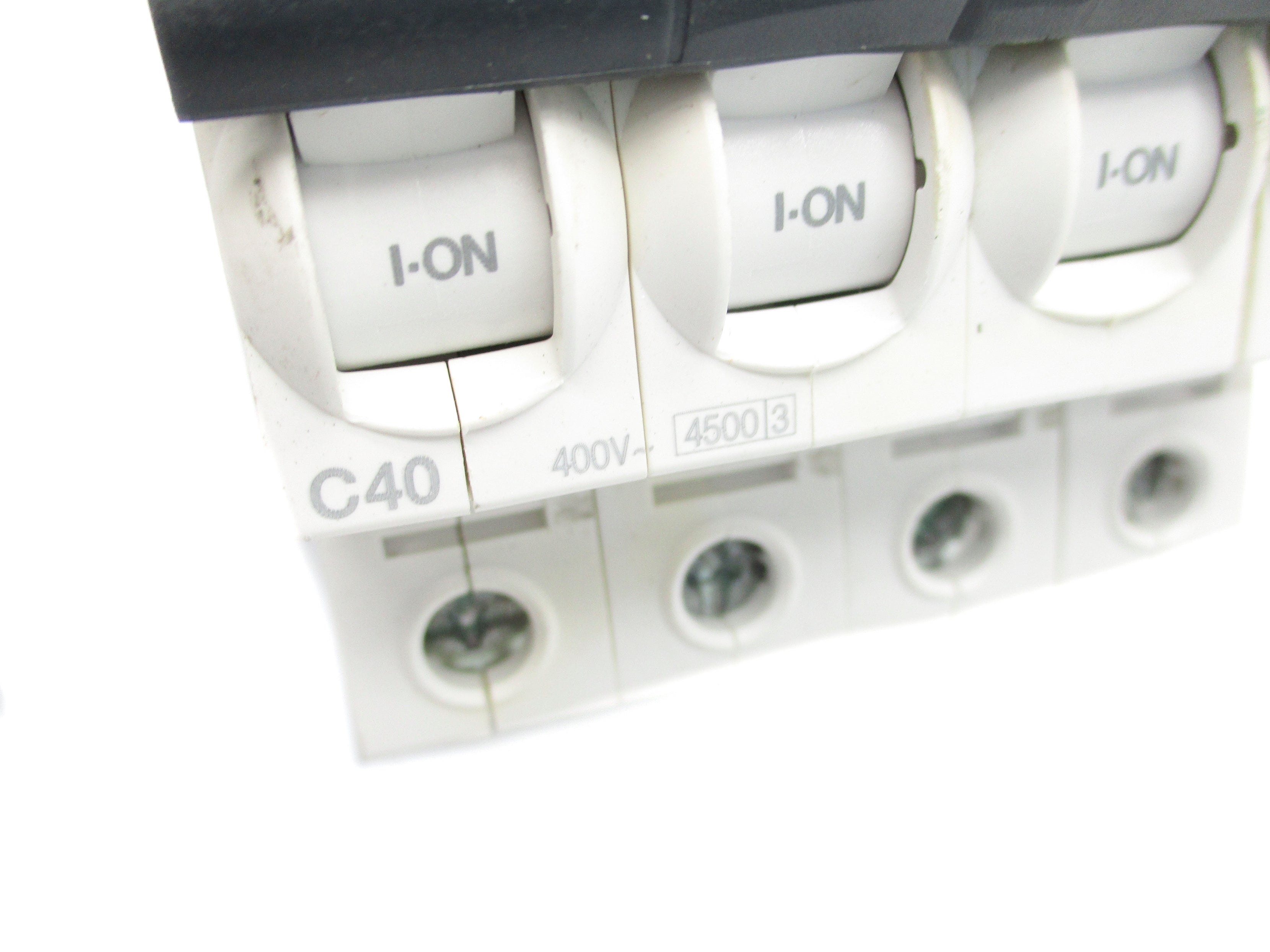SCHNEIDER ELECTRIC A9F64440 40A 400V UNMP