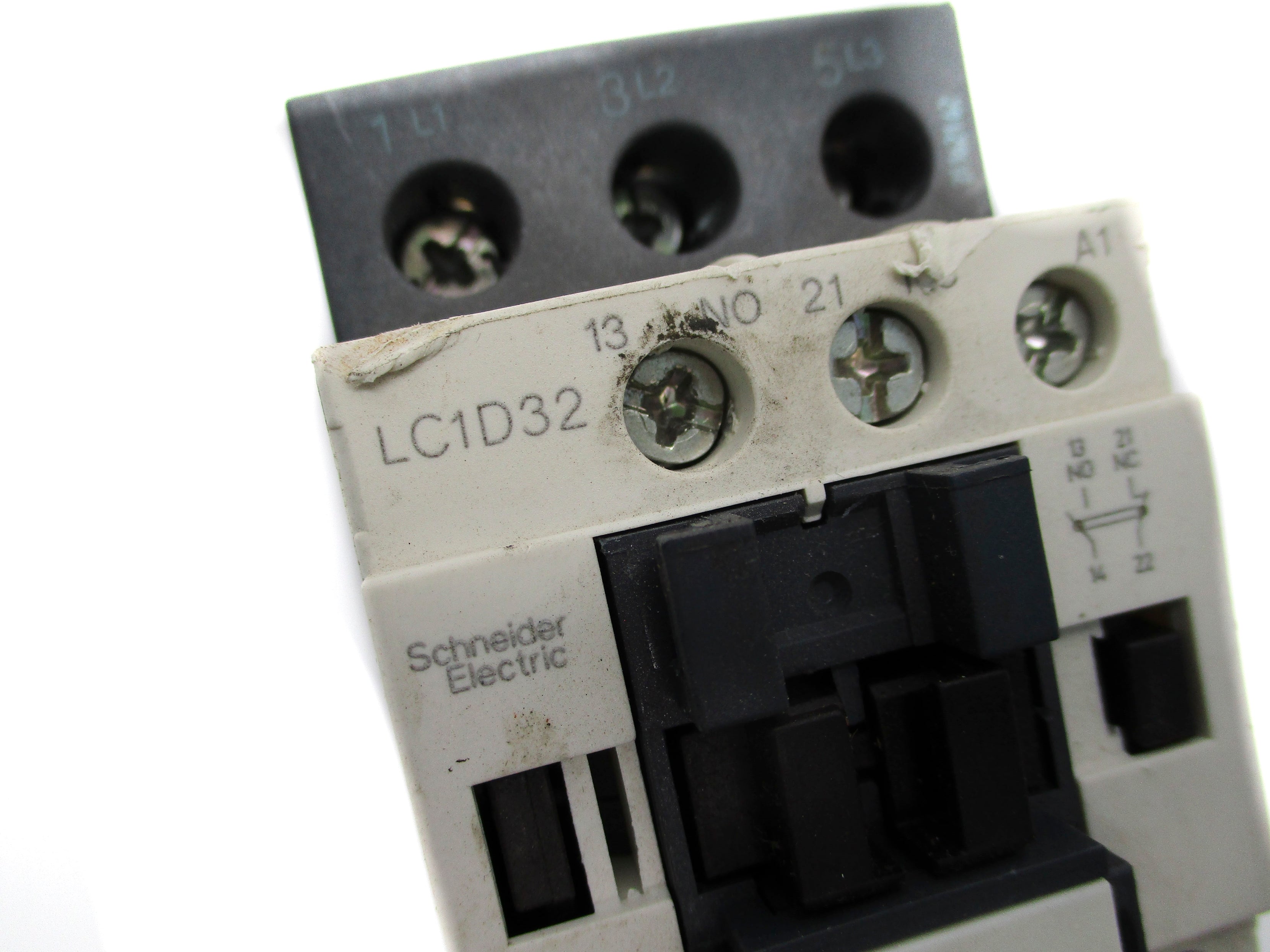 SCHNEIDER ELECTRIC LC1D32B7 24V UNMP