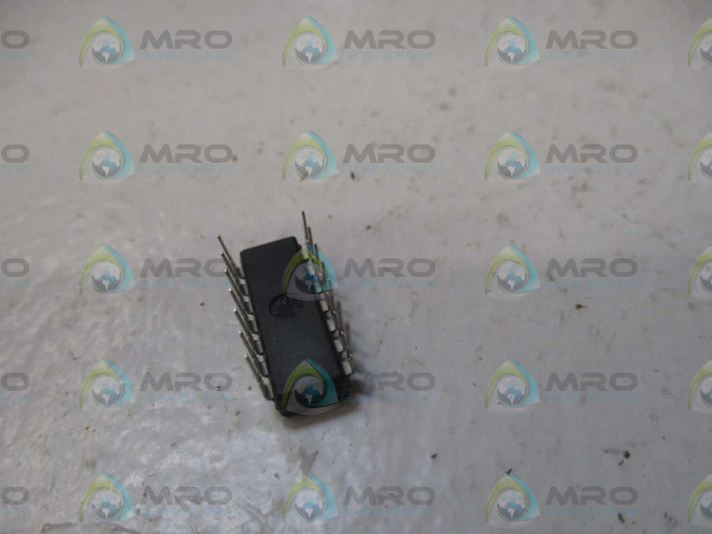 INTERSIL ICM75561PD IC CHIP *NEW NO BOX*