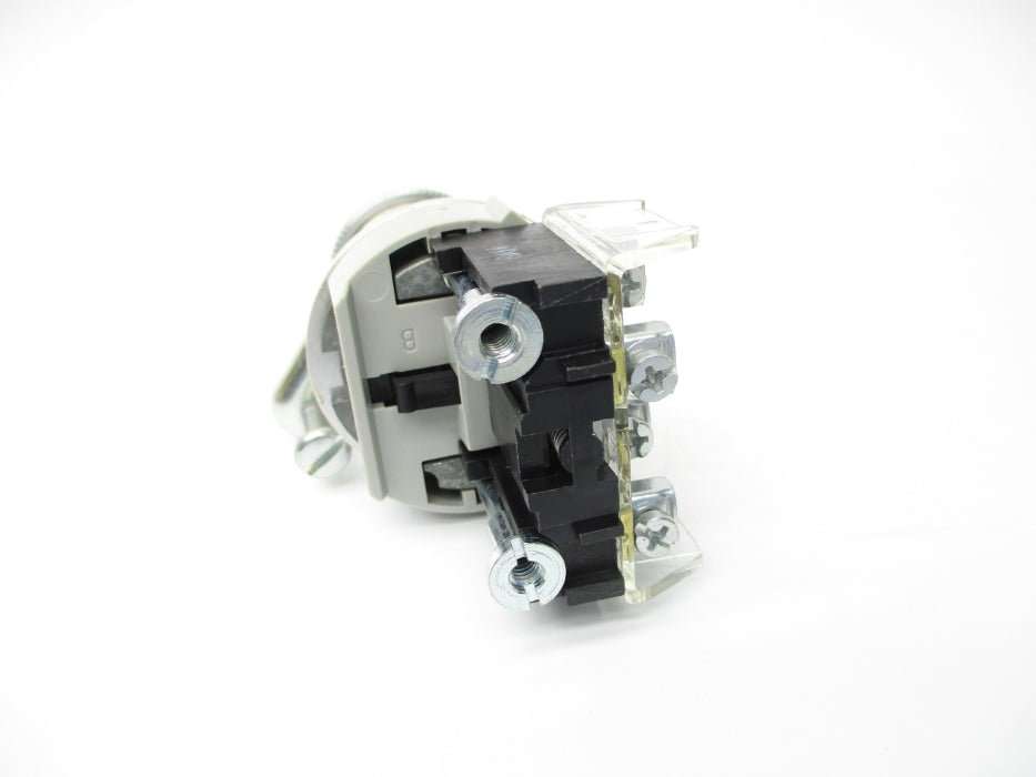 ALLEN BRADLEY 800H-JP2KB7AXXX SER. C (WH) NSMP