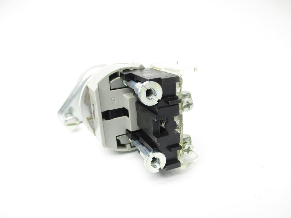 ALLEN BRADLEY 800H-HP2KB6AXXX SER. C (WH) NSMP