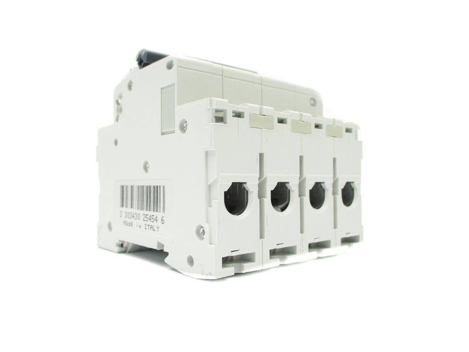 SCHNEIDER ELECTRIC 25454 40A 415V NSNP