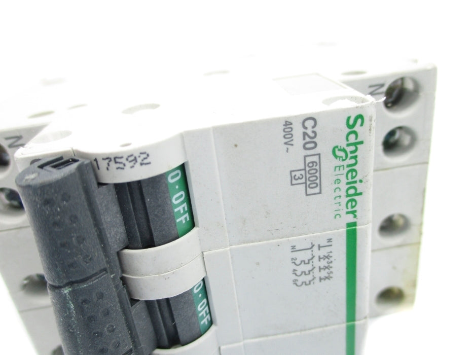 SCHNEIDER ELECTRIC 17592 20A 400V UNMP