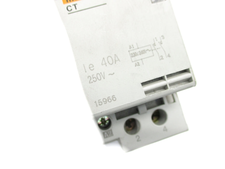 MERLIN GERIN 15966 40A 250V UNMP