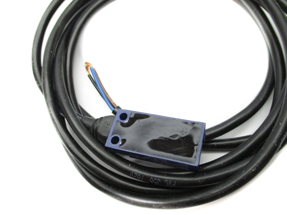 TELEMECANIQUE XS7F1A1NAL2 12/24V NSNP