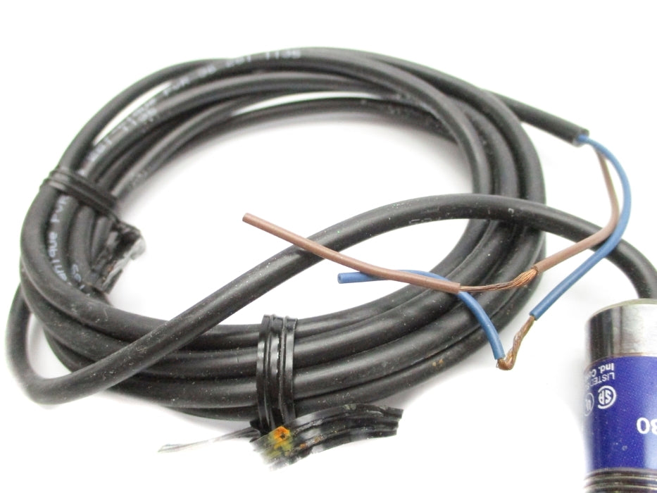 TELEMECANIQUE XU5-M18MB230 NSNP