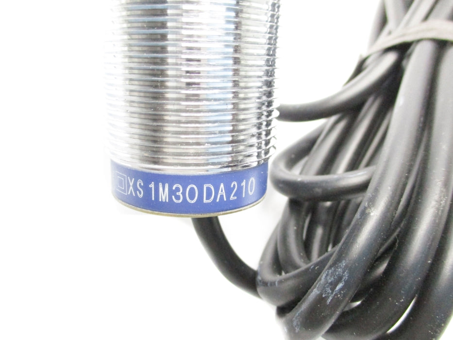 TELEMECANIQUE XS1M30DA210 NSNP