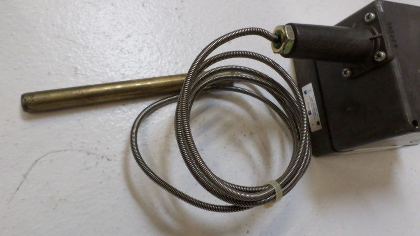 BARKSDALE T2H-H251-A-RDR5 TEMPERATURE SWITCH *NEW IN BOX*
