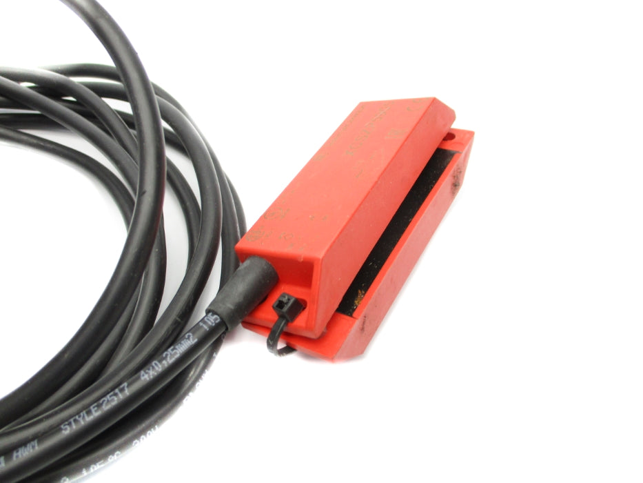 TELEMECANIQUE XCSZP5905 NSNP