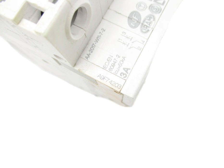 SCHNEIDER ELECTRIC A9F74203 3A 400V (AS PICTURED) UNMP