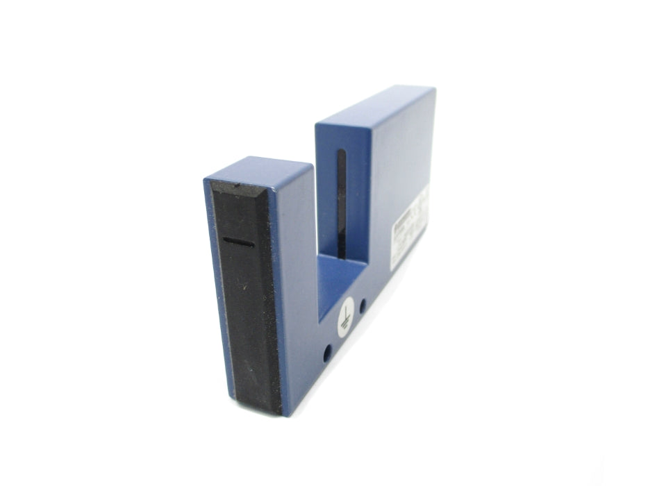 TELEMECANIQUE XUVF30M8 30VDC 3A NSNP