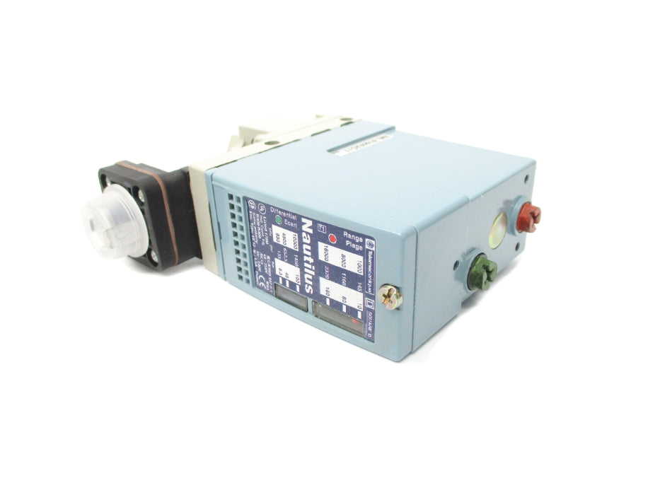TELEMECANIQUE XMLB160E2C11 NSMP