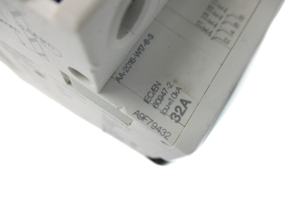 SCHNEIDER ELECTRIC A9F79432 400V 32A NSNP