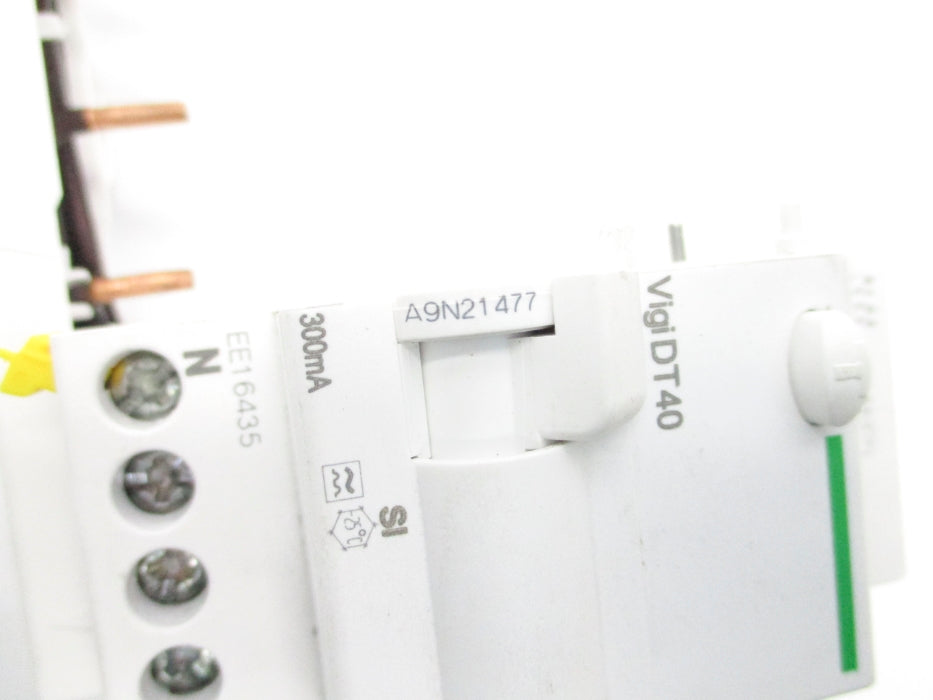 SCHNEIDER ELECTRIC A9N21477 NSNP