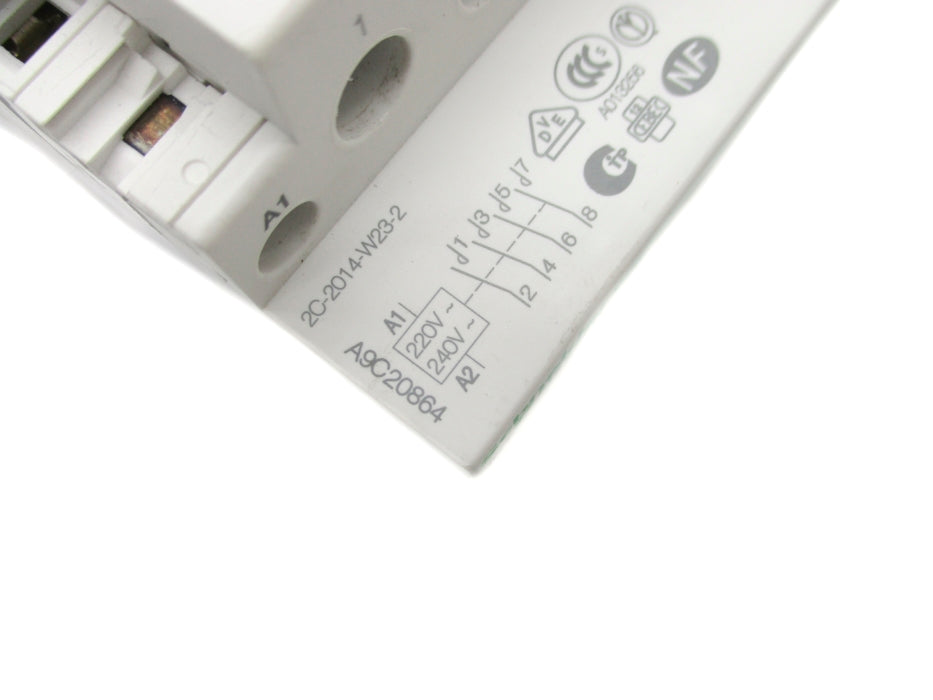 SCHNEIDER ELECTRIC A9C20864 220/240V NSNP